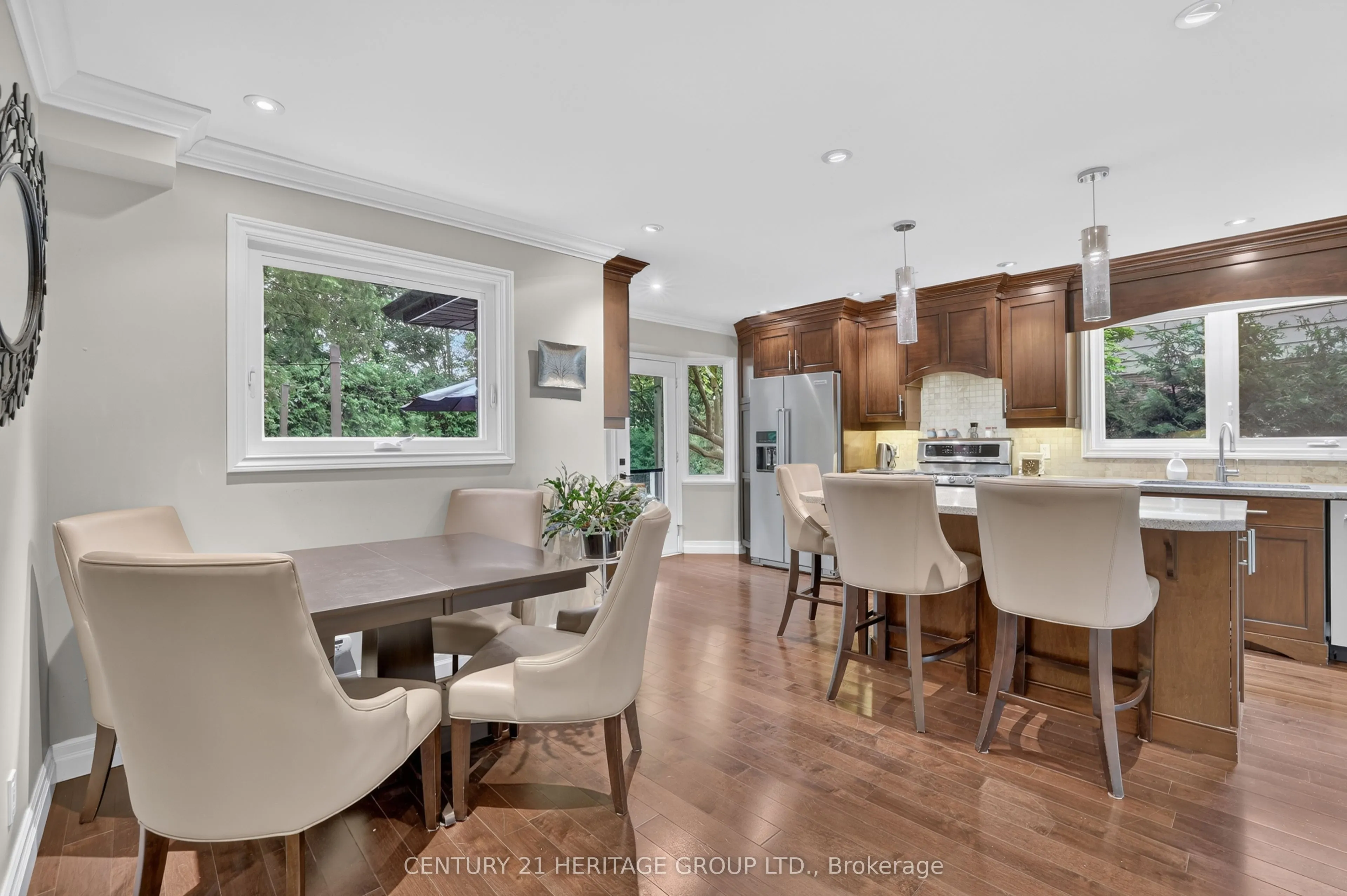 28 Innis Crescent
