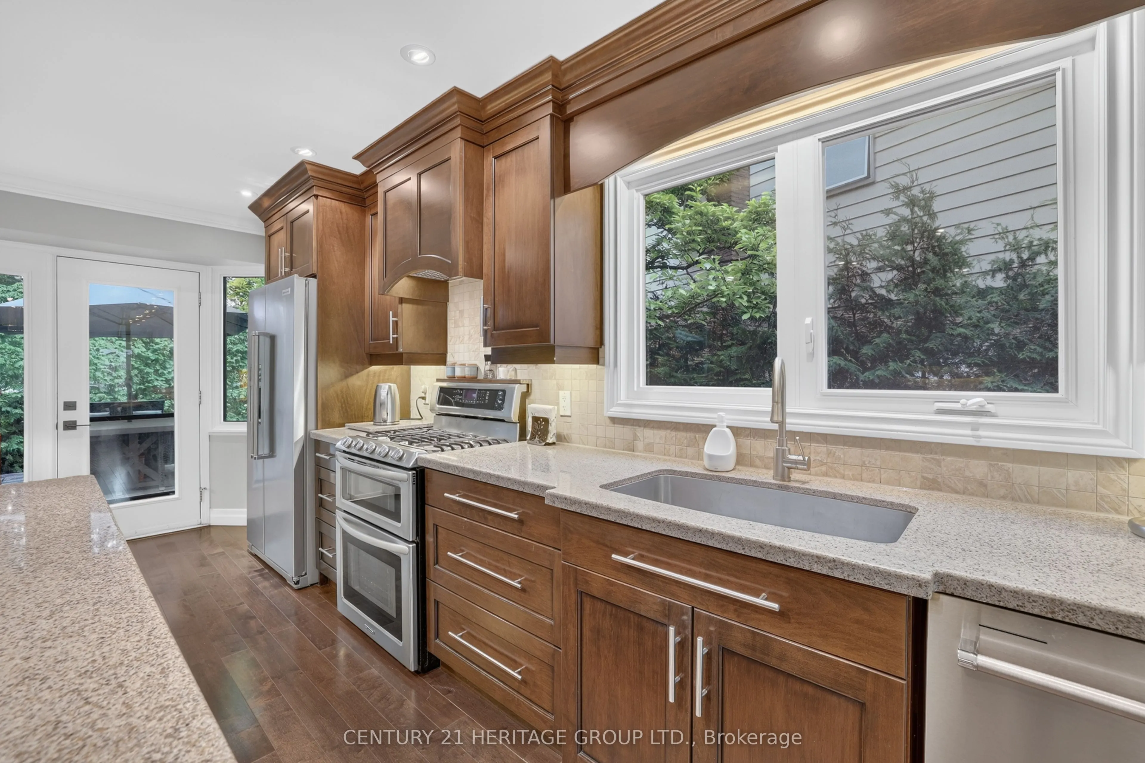 28 Innis Crescent