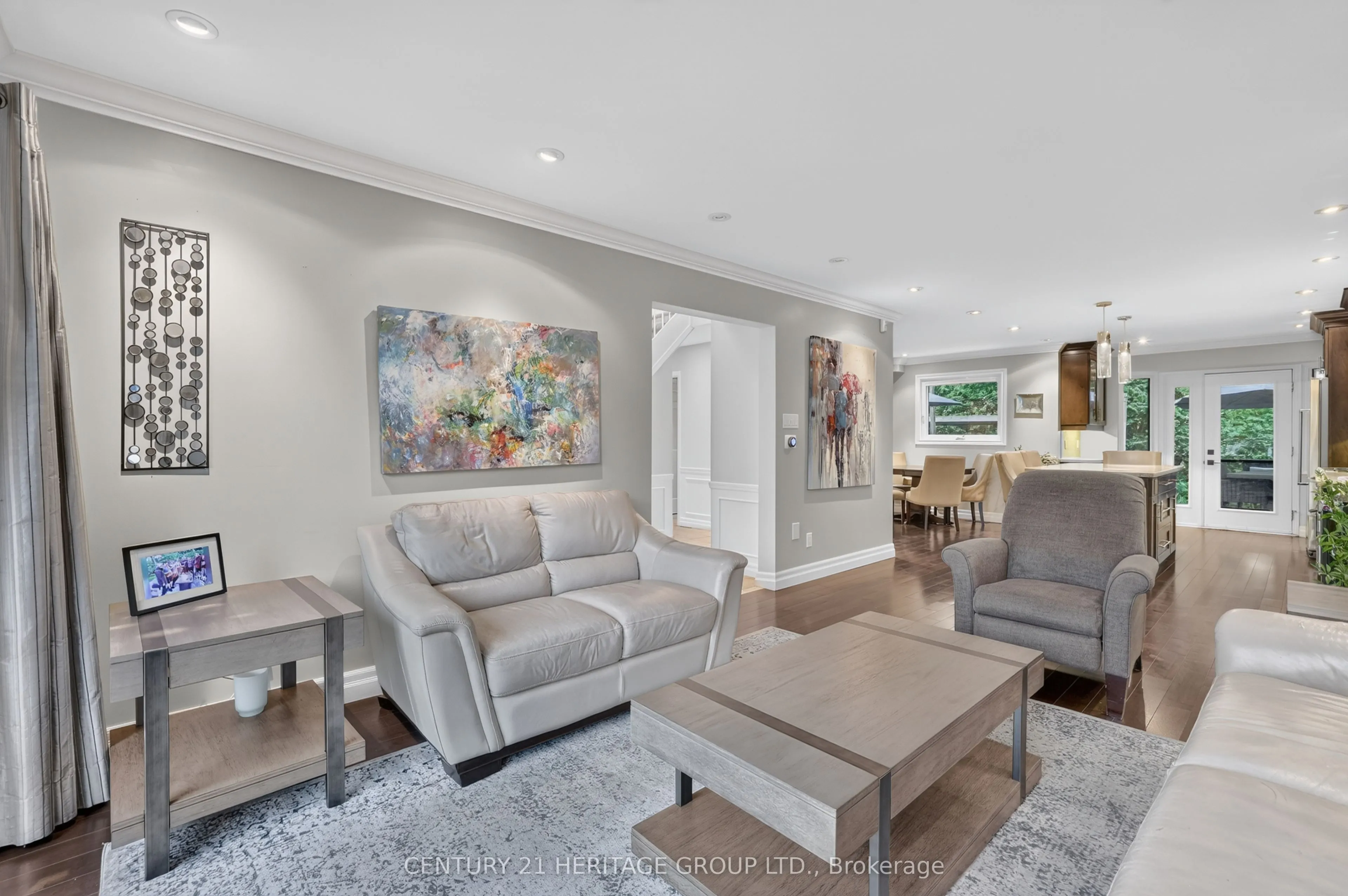 28 Innis Crescent