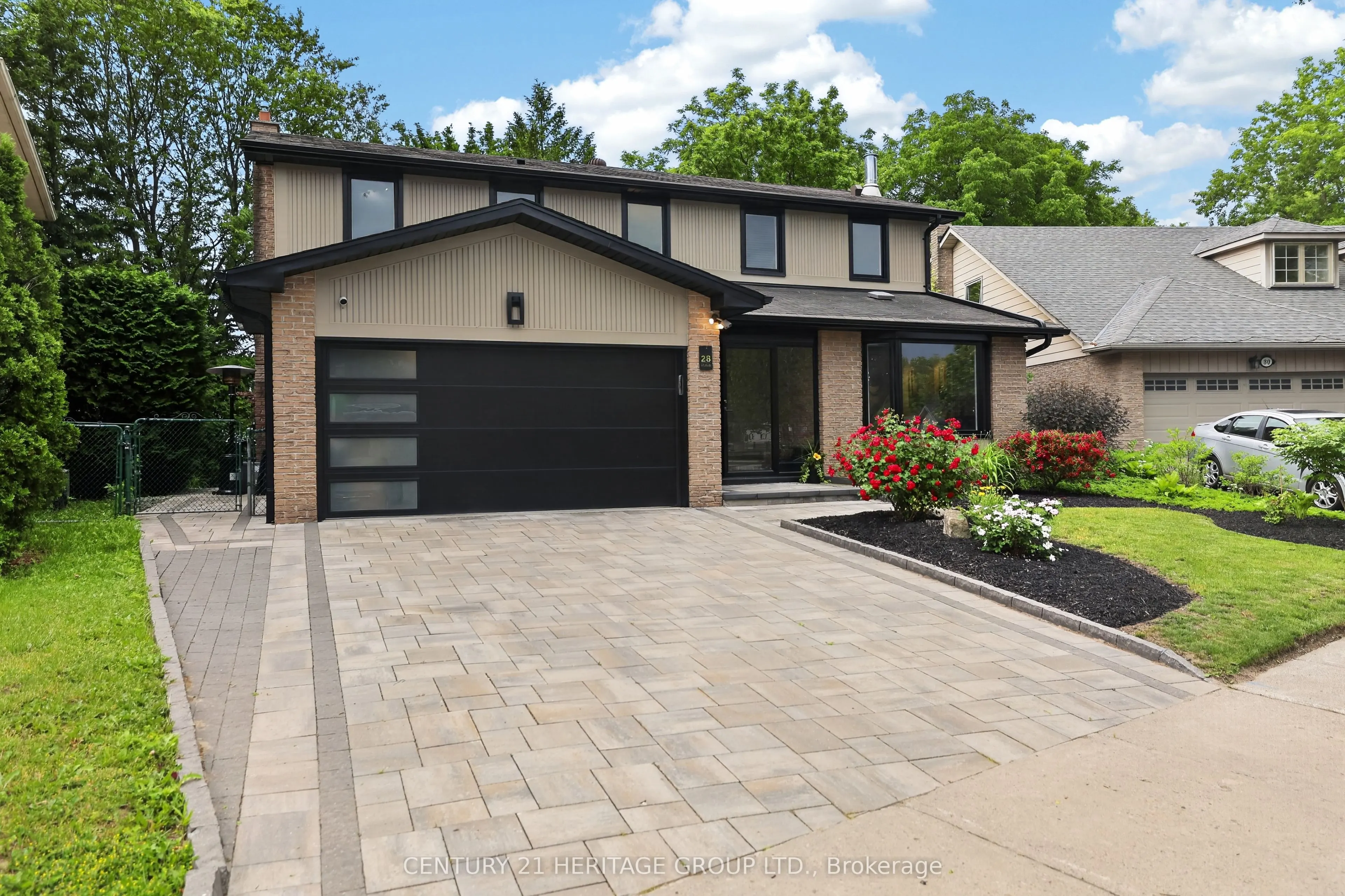 28 Innis Crescent