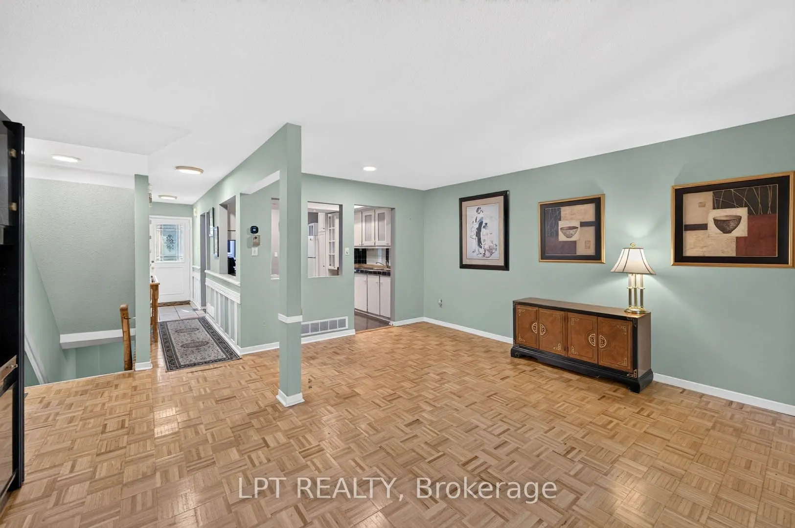 118 Tamarack Drive