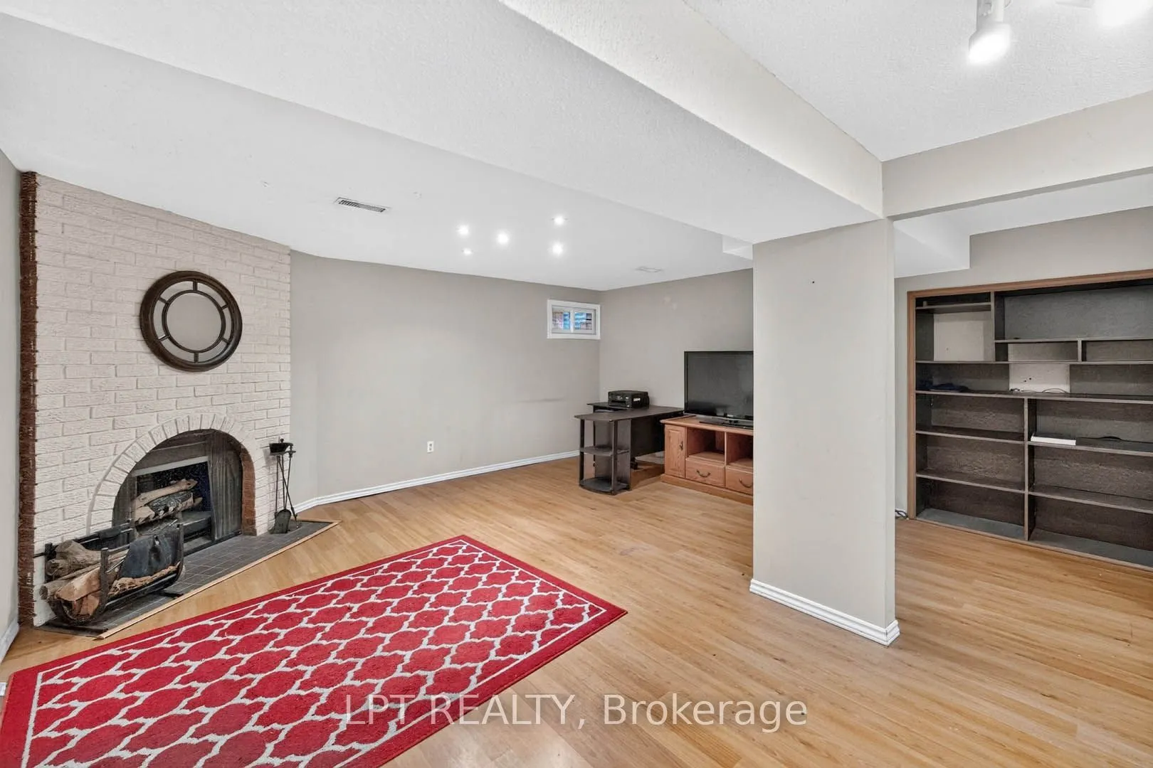 118 Tamarack Drive