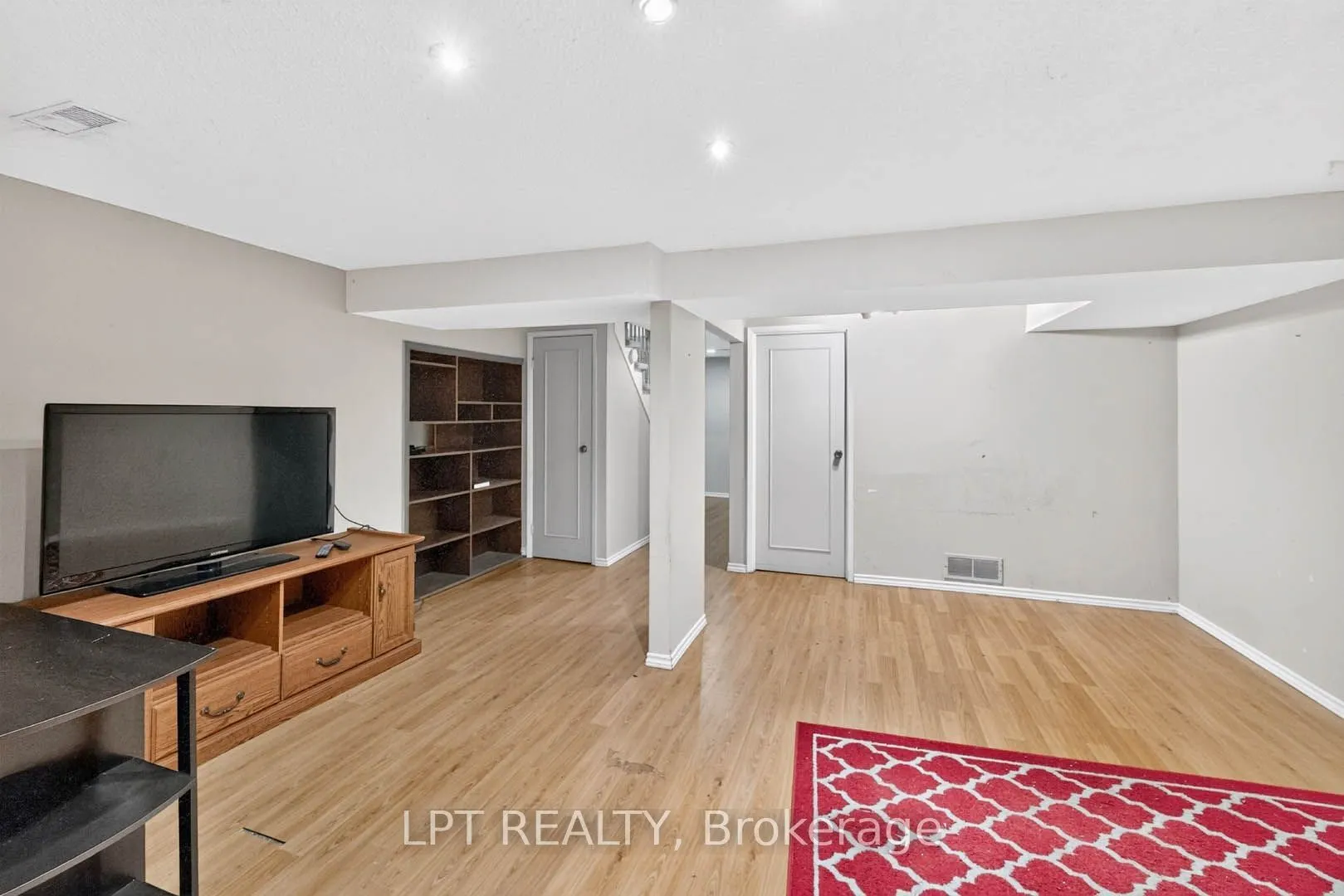 118 Tamarack Drive