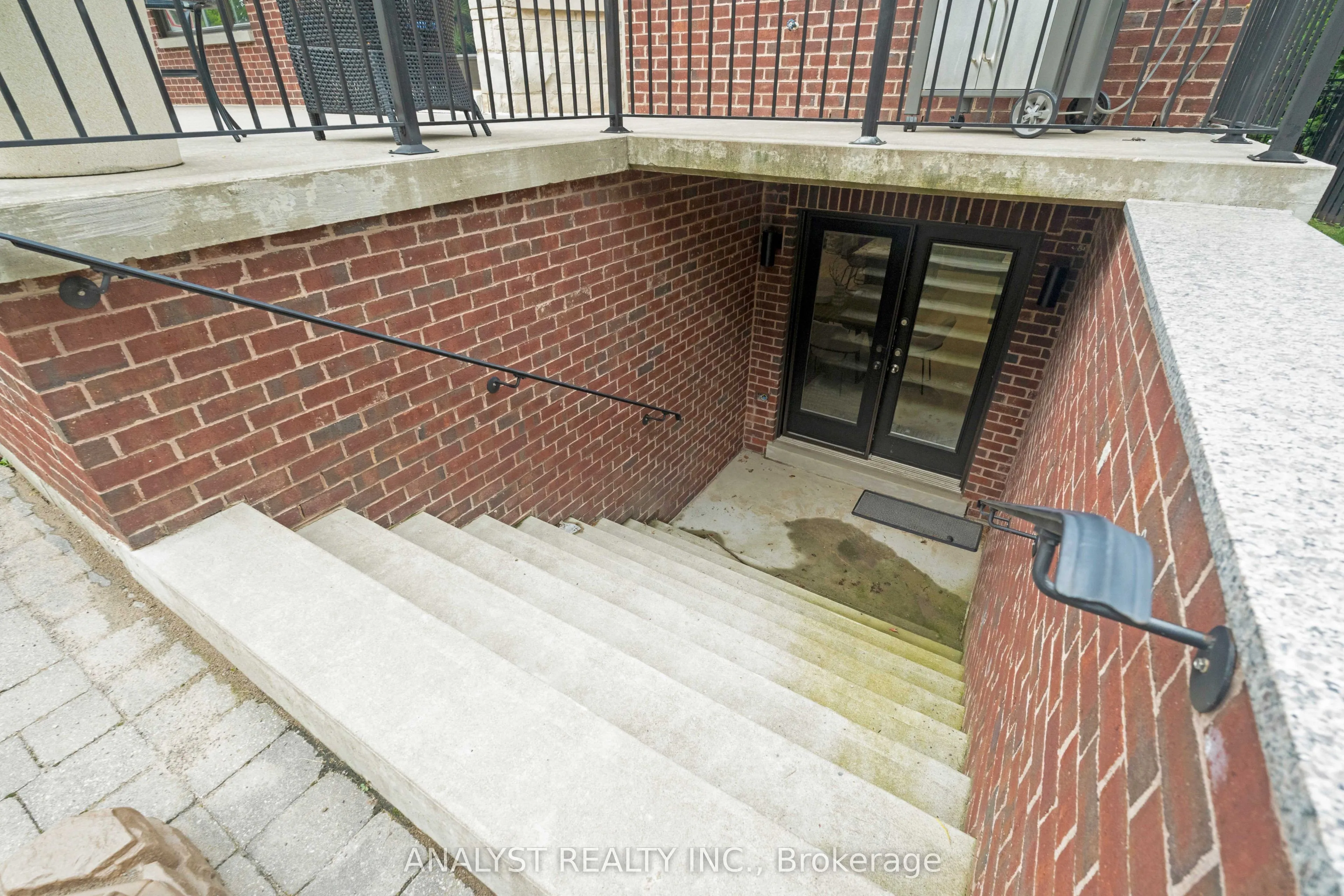 106 Donhill Crescent