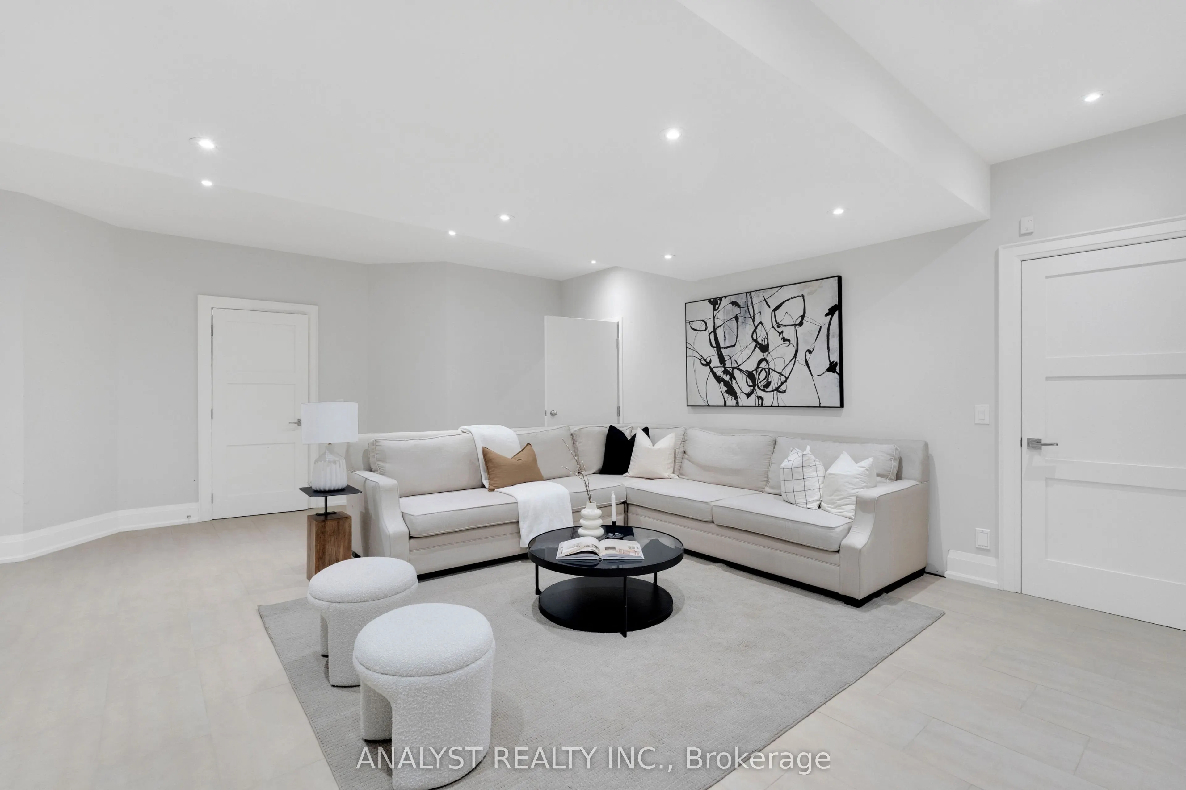 106 Donhill Crescent