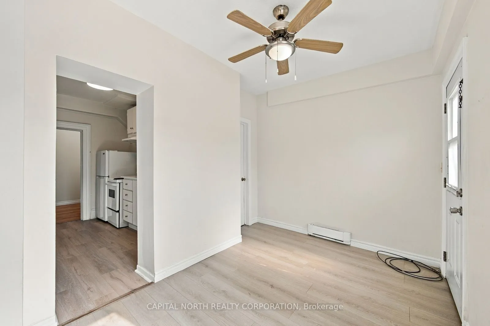 104 Wellington Street E #2