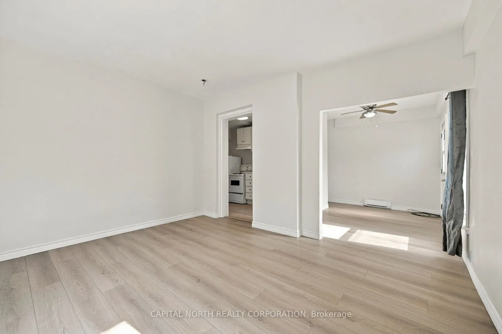 104 Wellington Street E #2