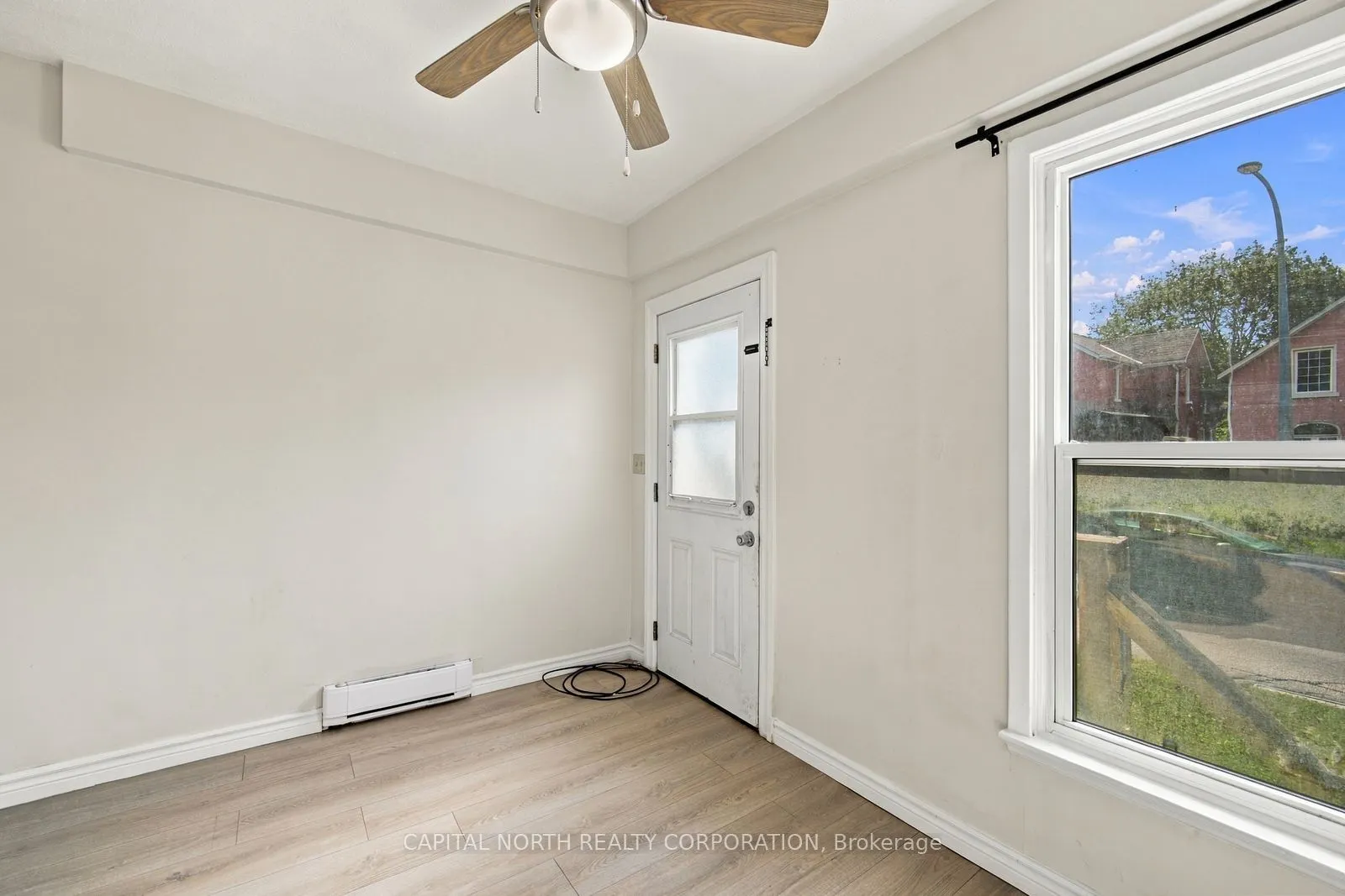 104 Wellington Street E #2