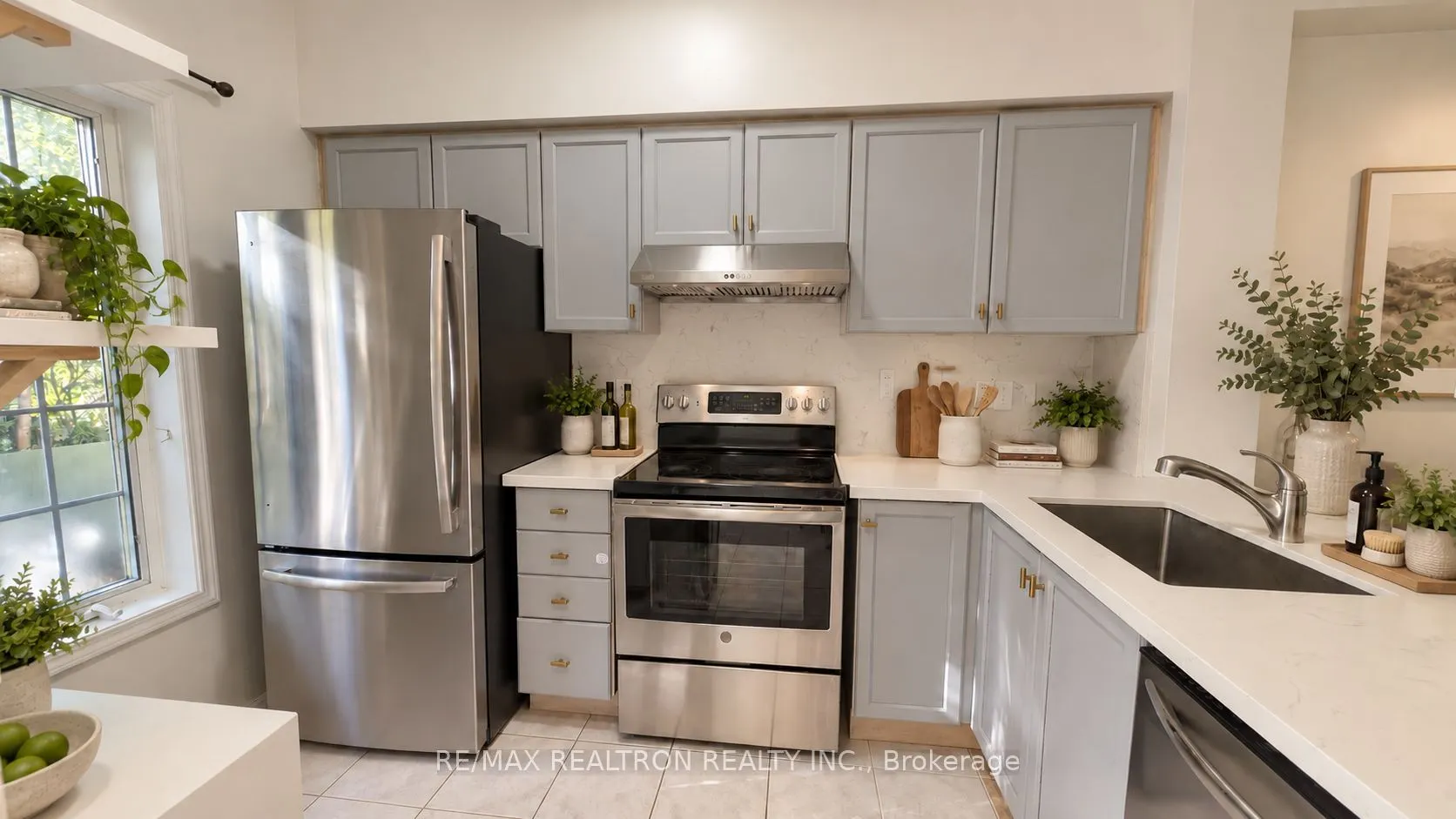 22 St Moritz Way #7