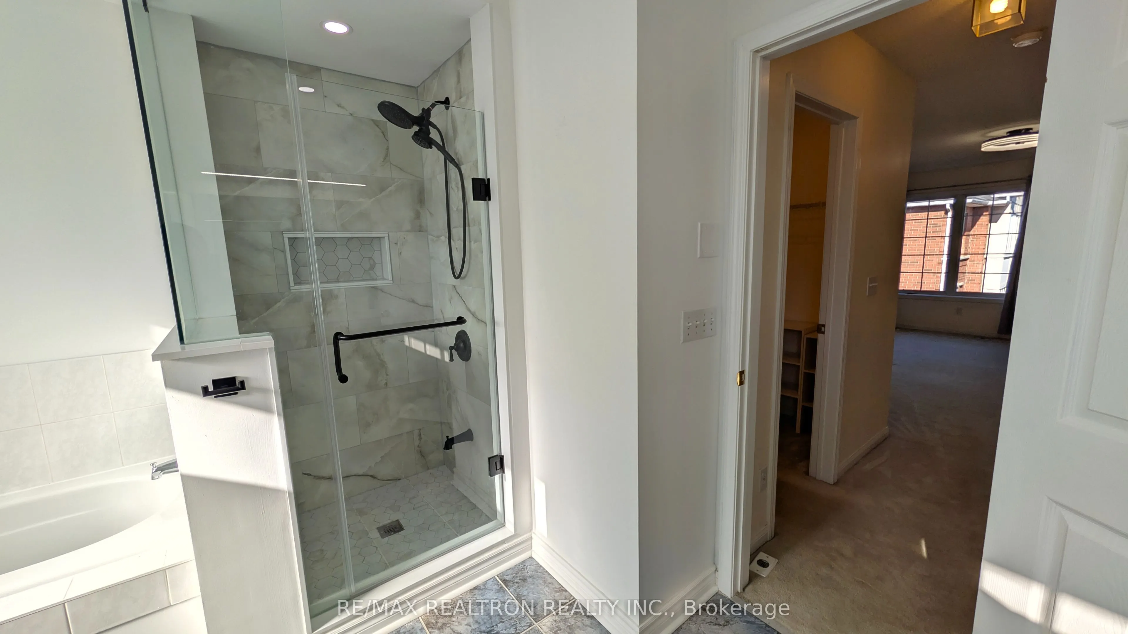 22 St Moritz Way #7