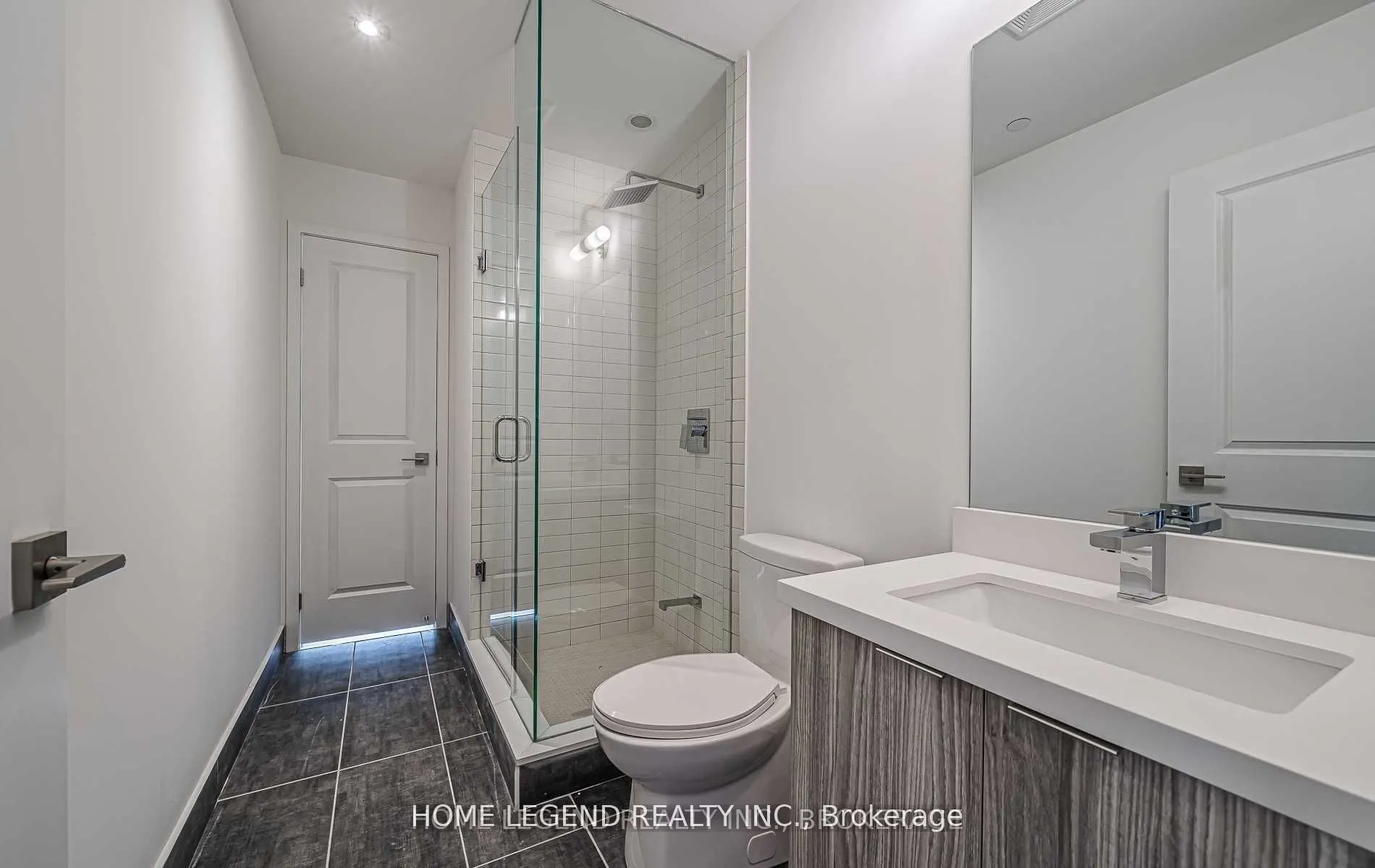 2916 Highway 7 Road W #1802