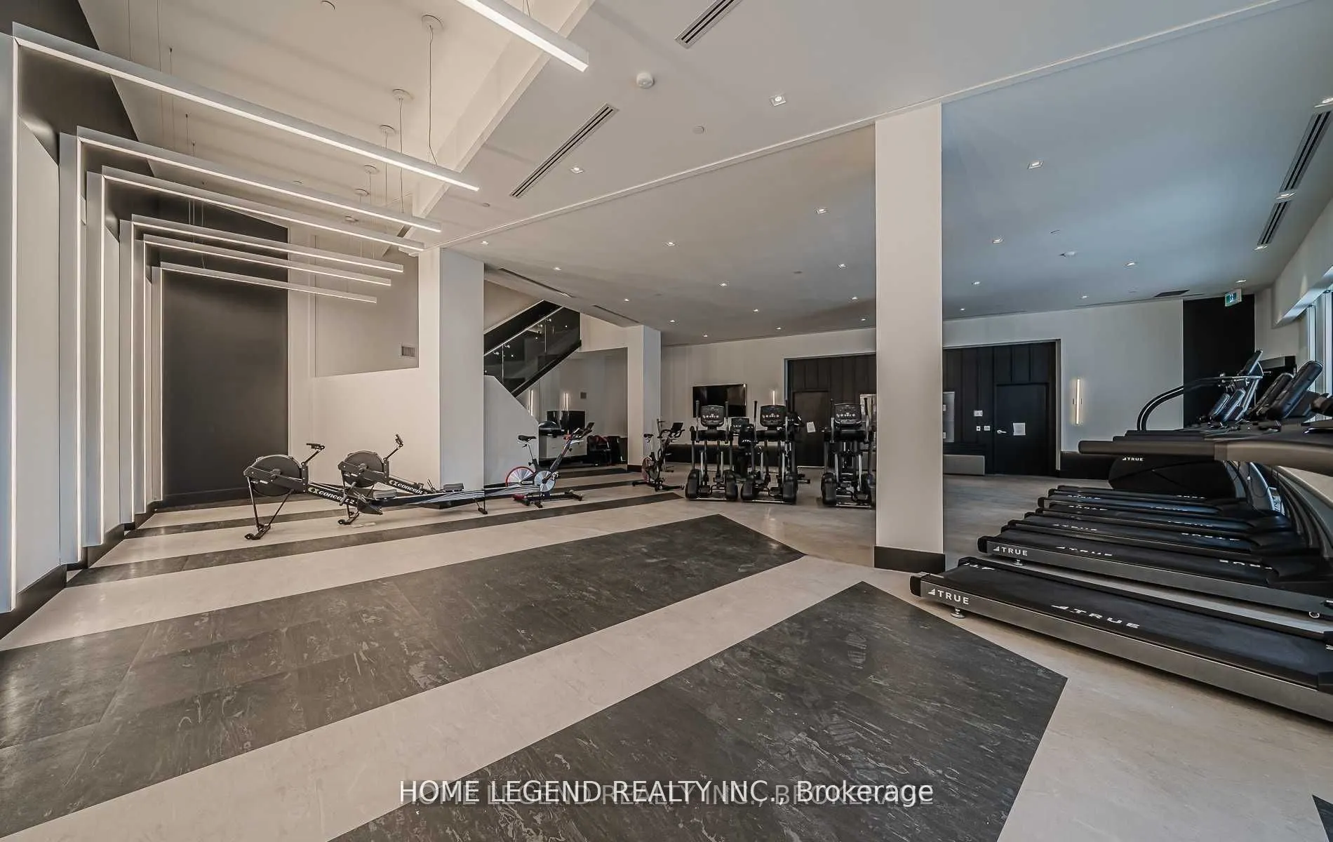 2916 Highway 7 Road W #1802