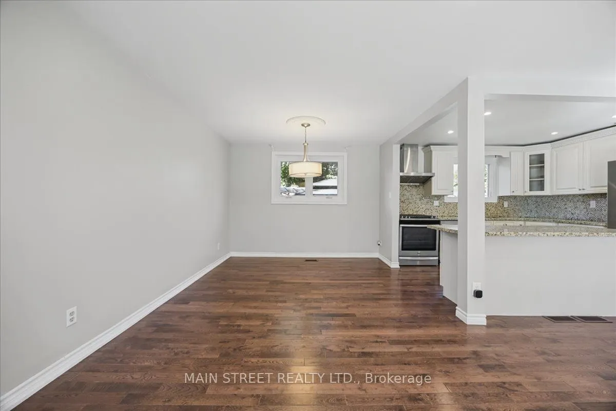38 Townsend Avenue