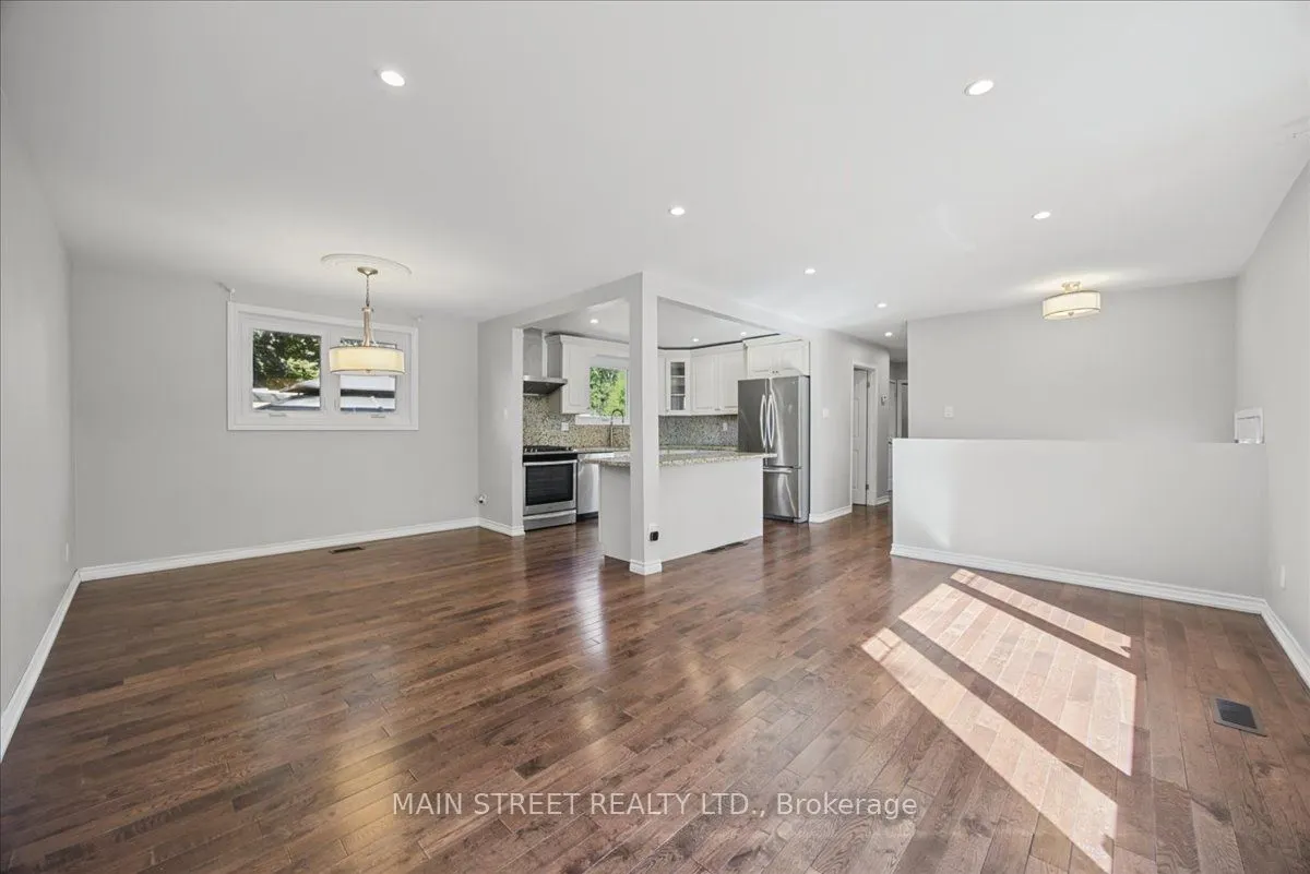 38 Townsend Avenue