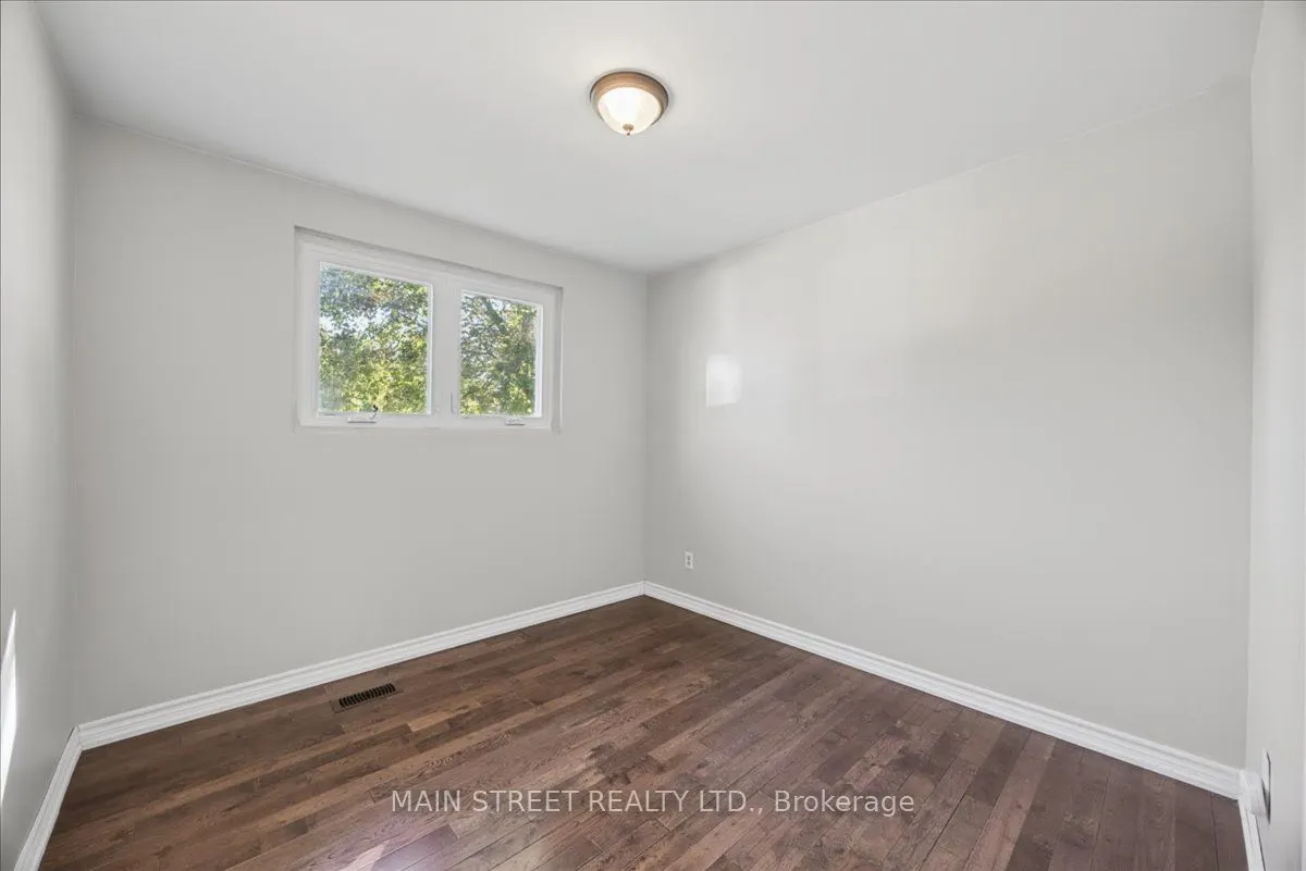 38 Townsend Avenue