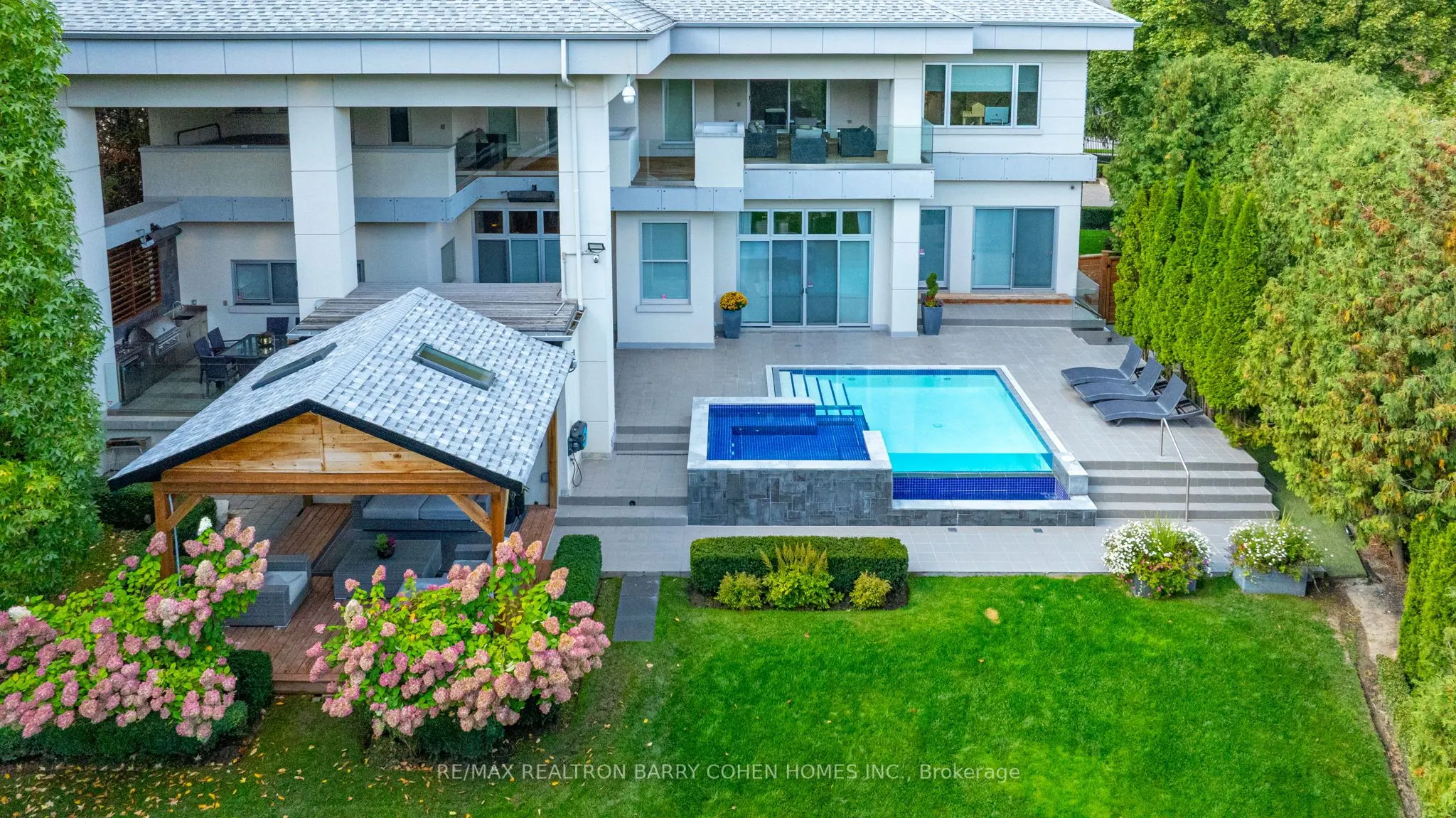 19 Maryvale Crescent