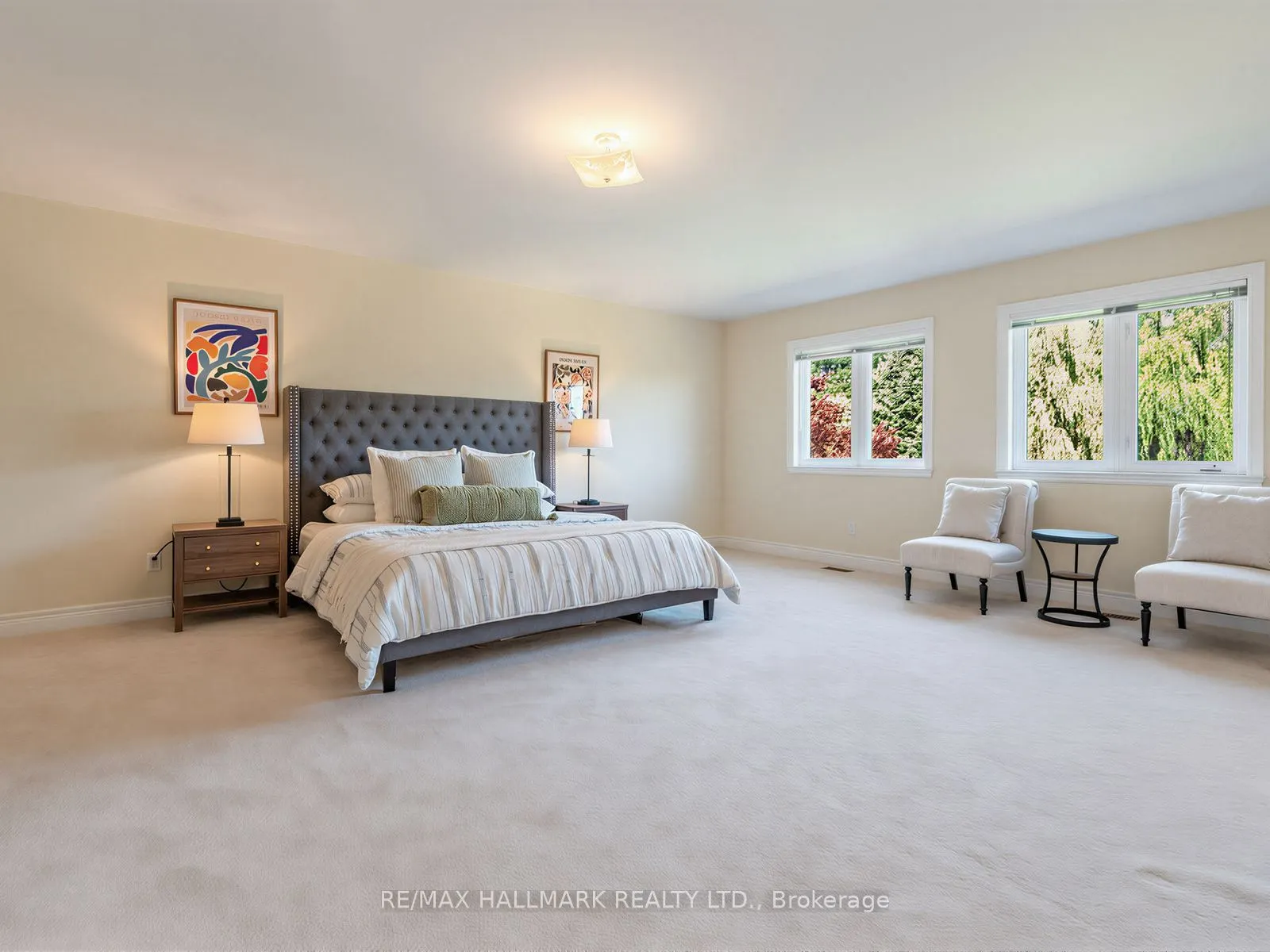 8 Ridgley Court