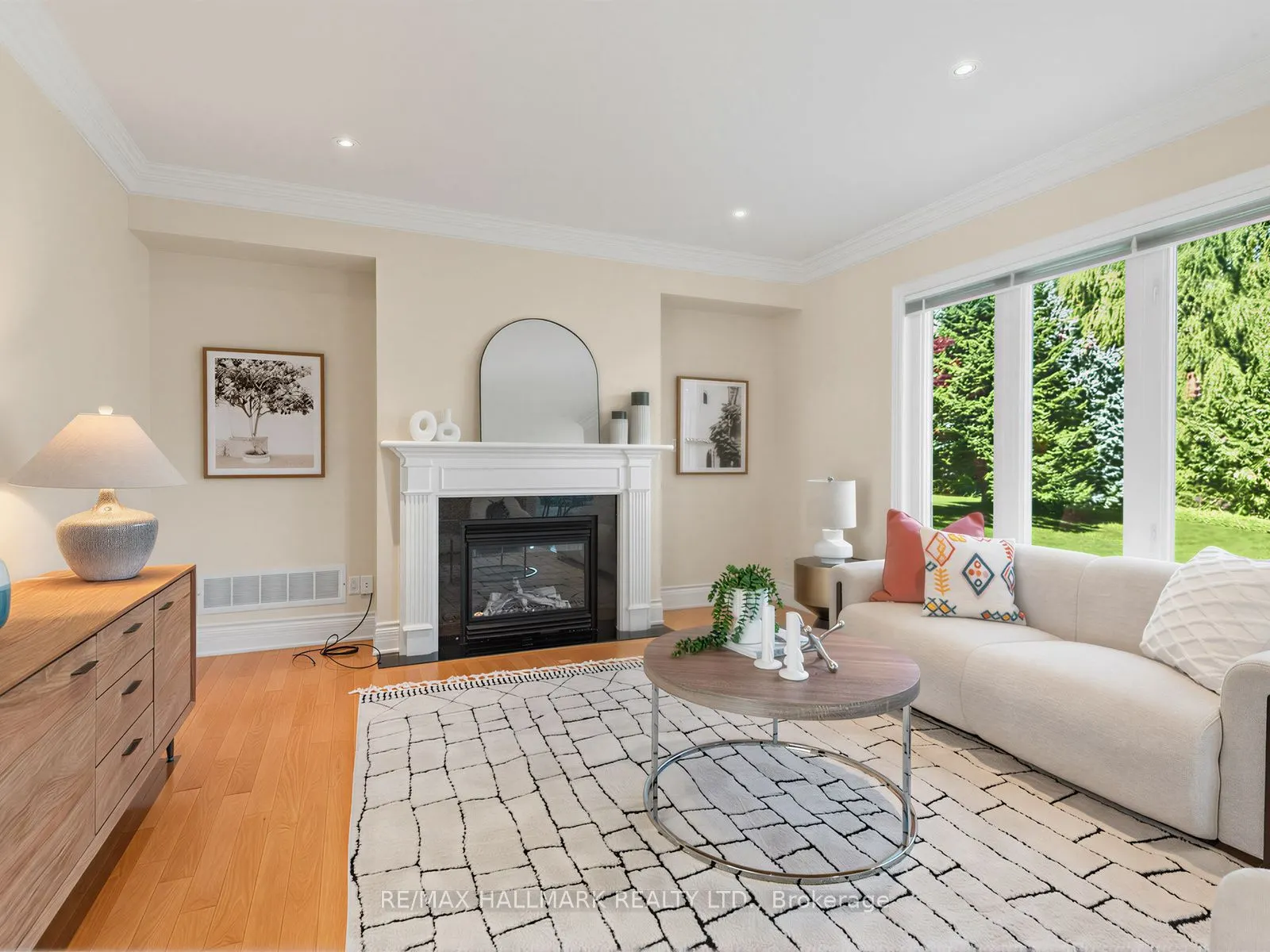 8 Ridgley Court