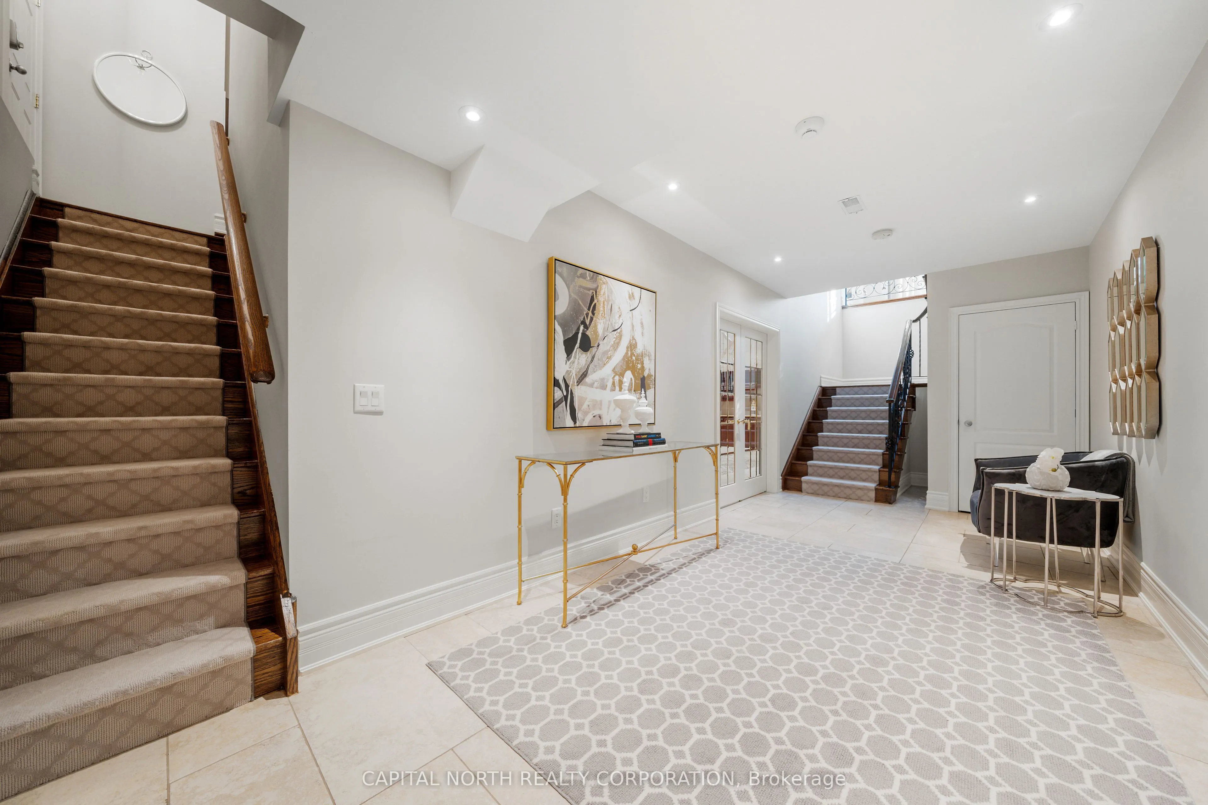 166 Weaver Court