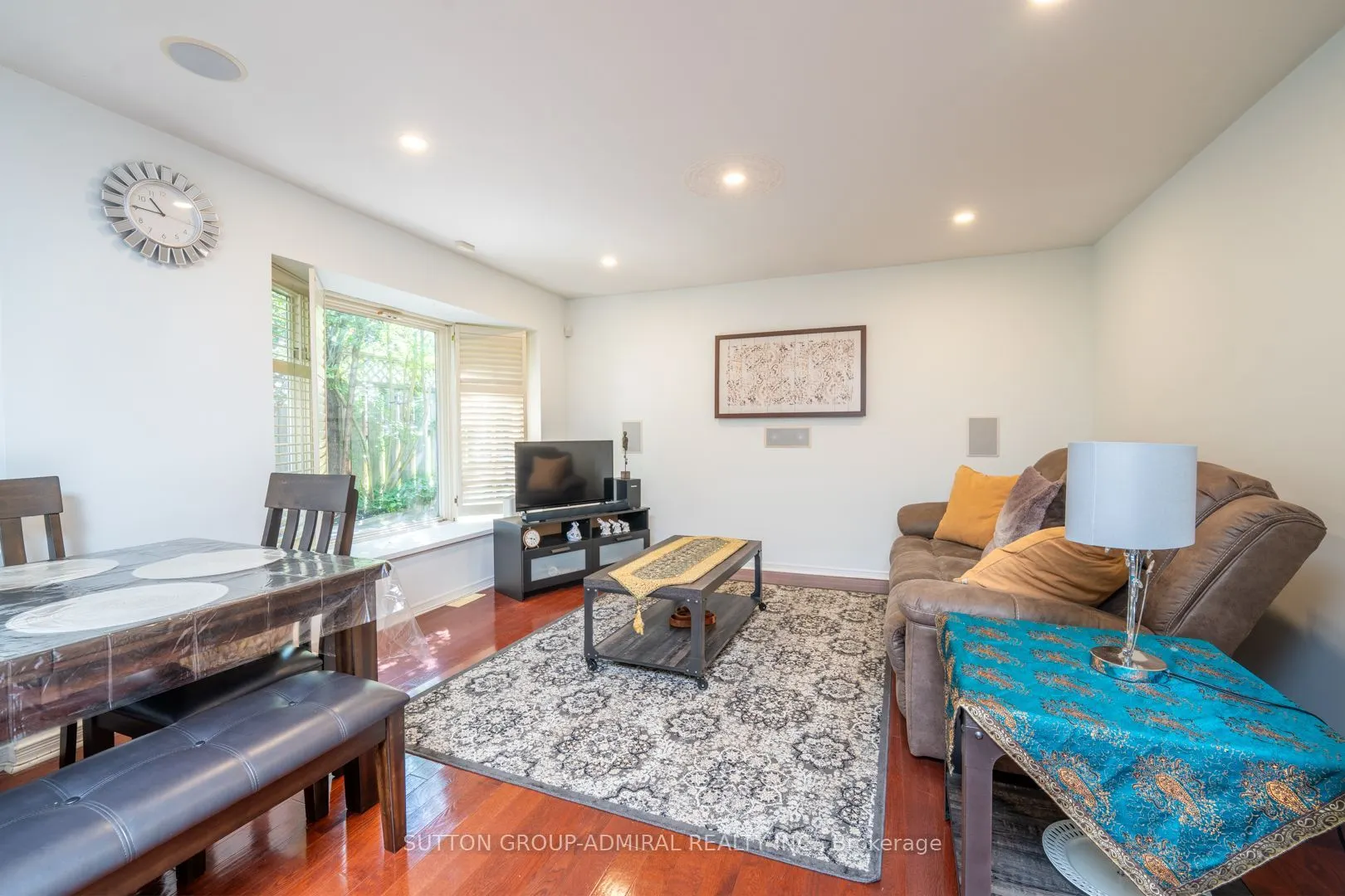 284 Murray Drive