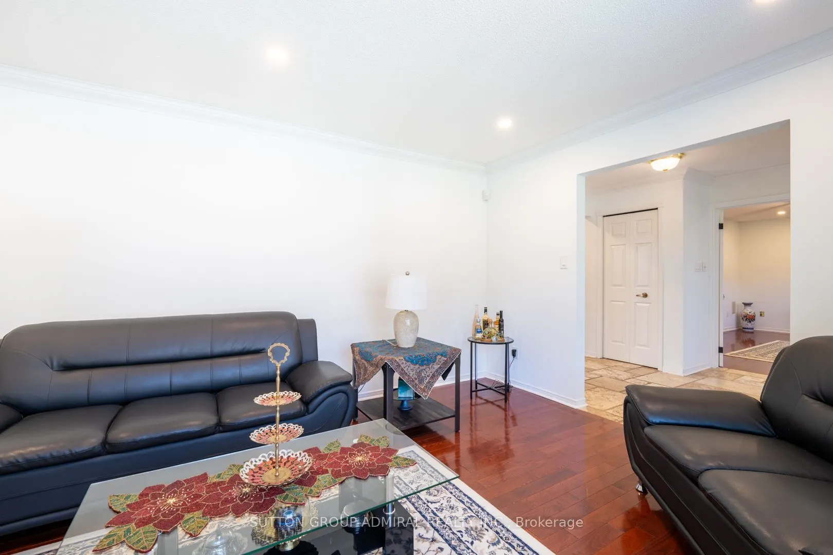 284 Murray Drive