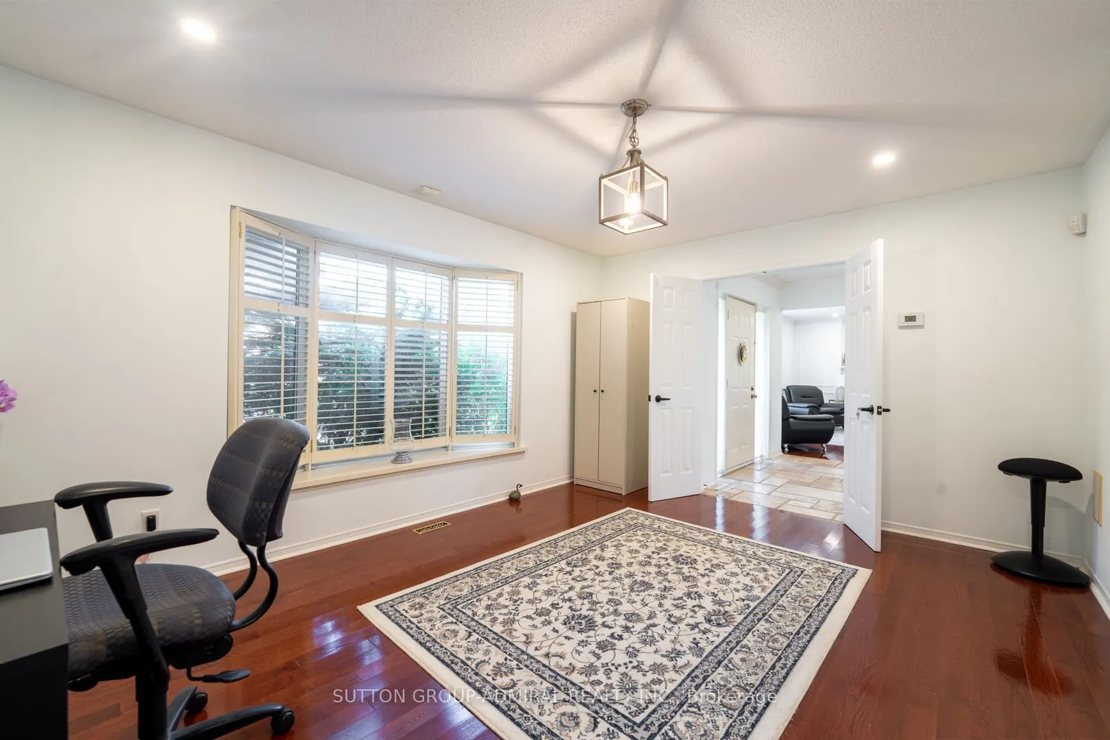 284 Murray Drive
