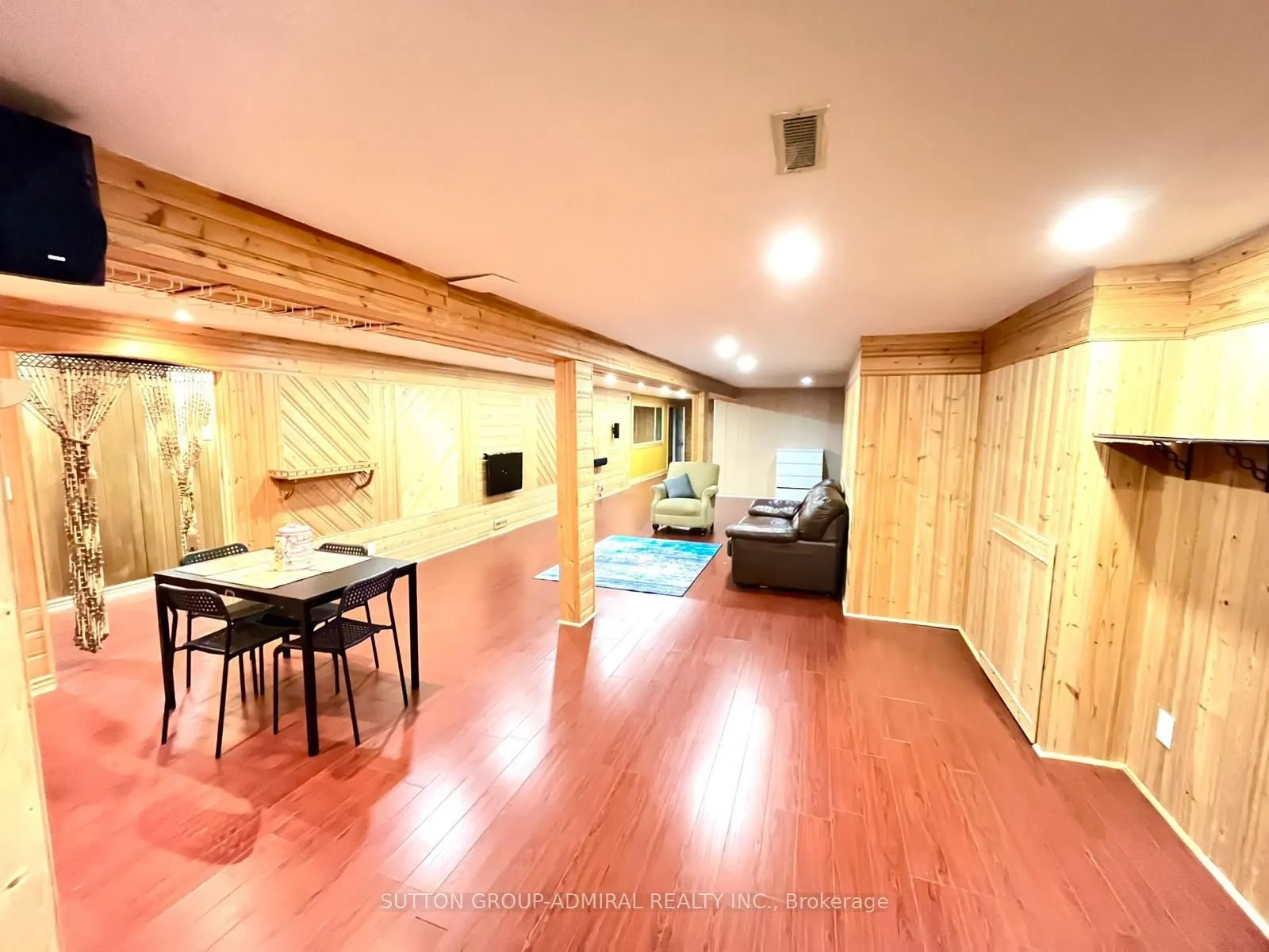 284 Murray Drive