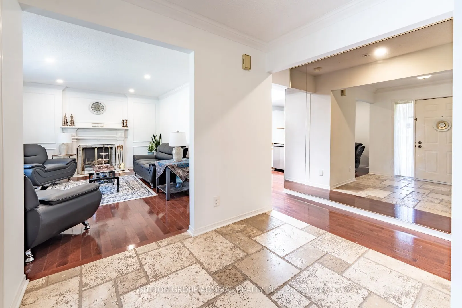 284 Murray Drive