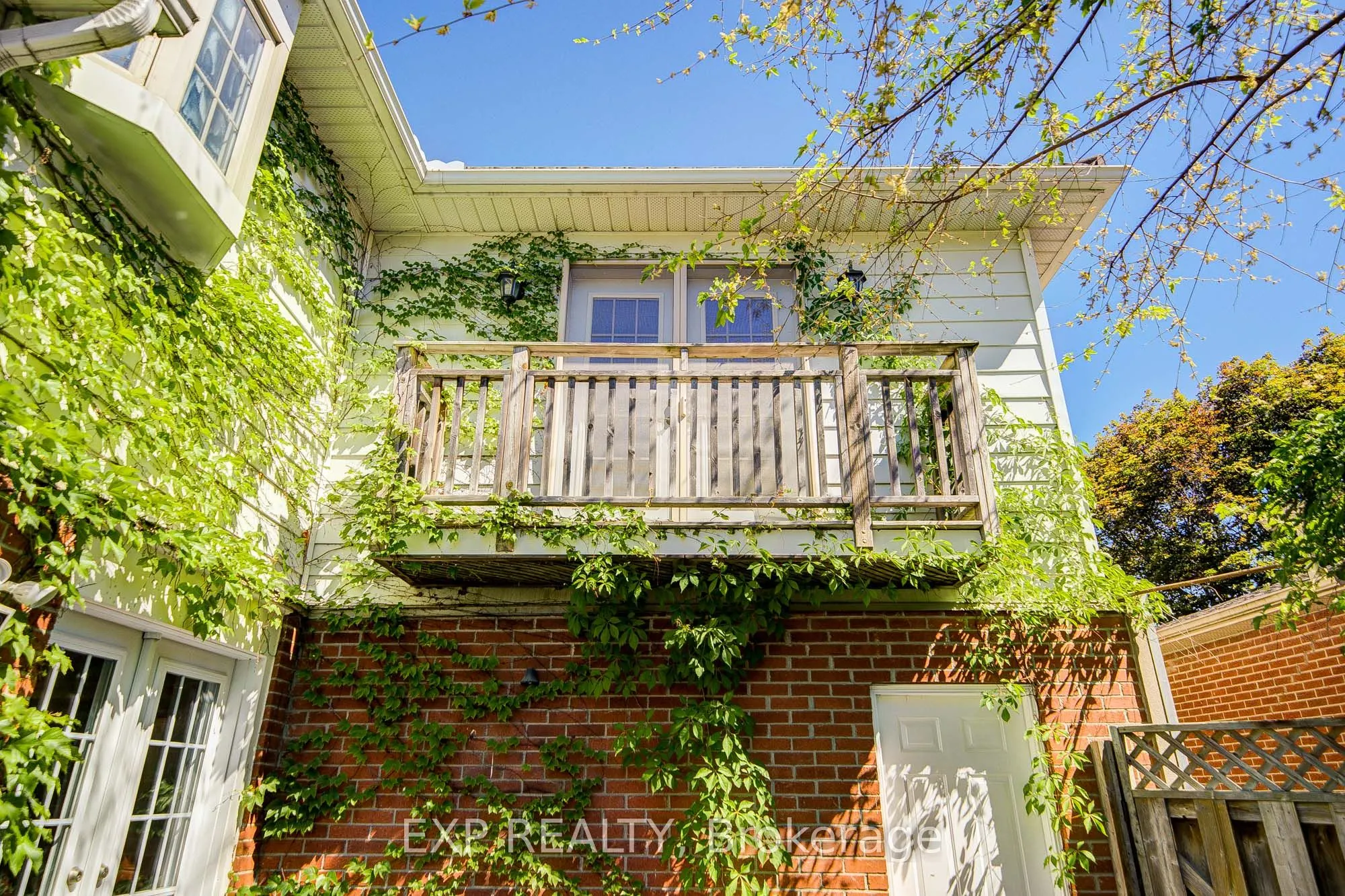 82 Derby Court