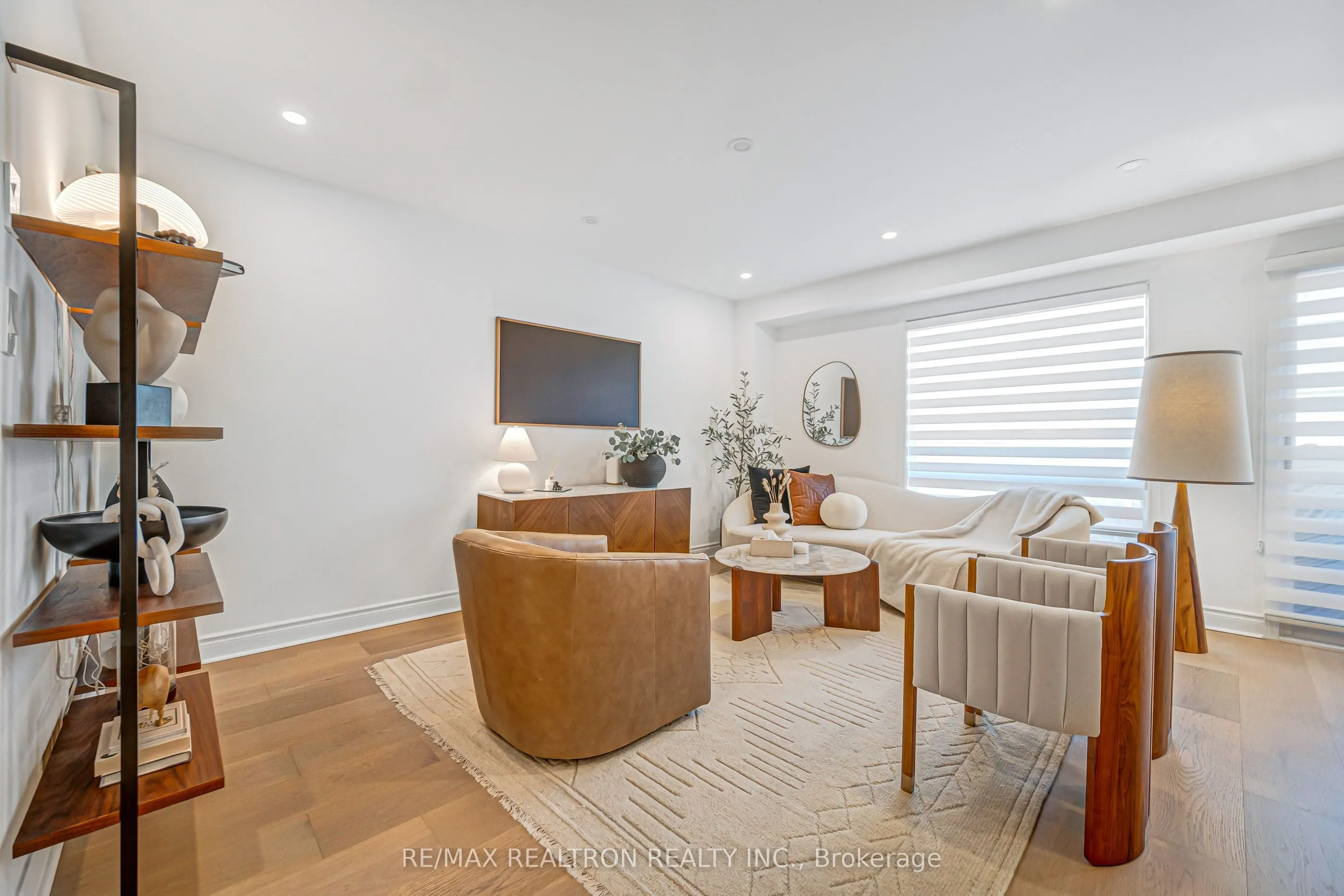 10 Macgregor Avenue