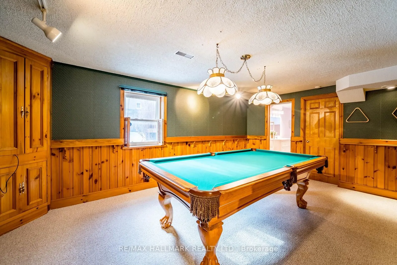 29 Longwater Chase