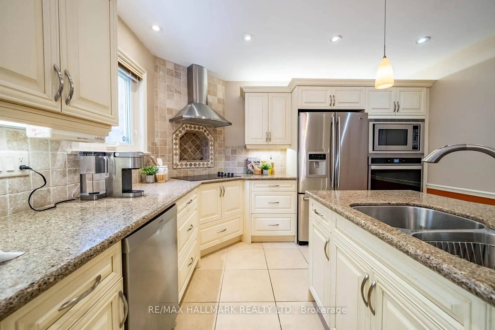 29 Longwater Chase