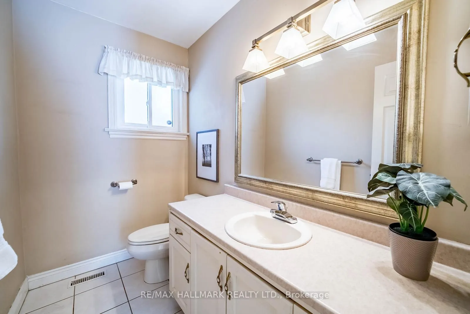 29 Longwater Chase