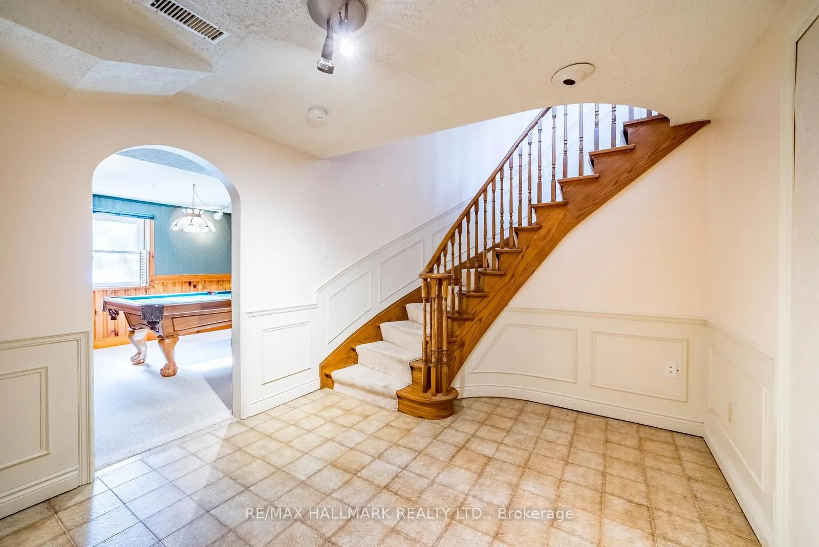 29 Longwater Chase
