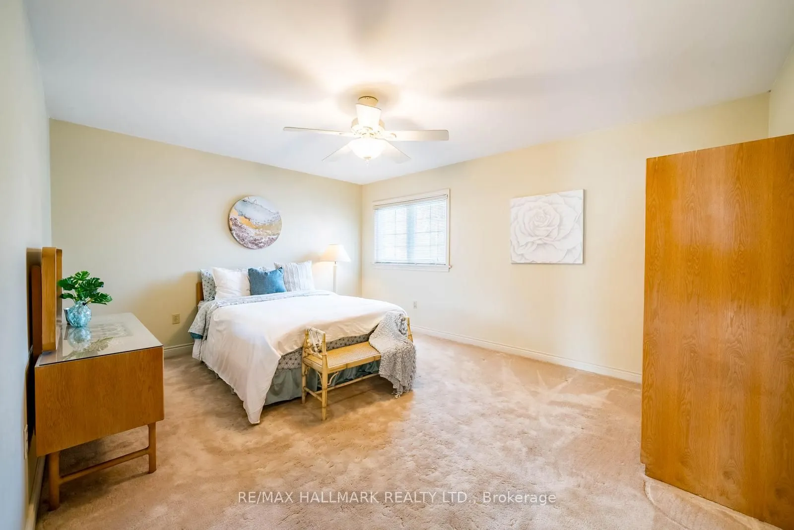 29 Longwater Chase