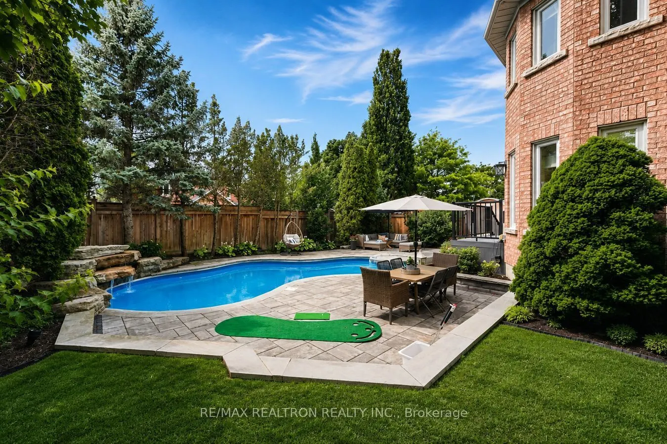 653 Exceller Circle