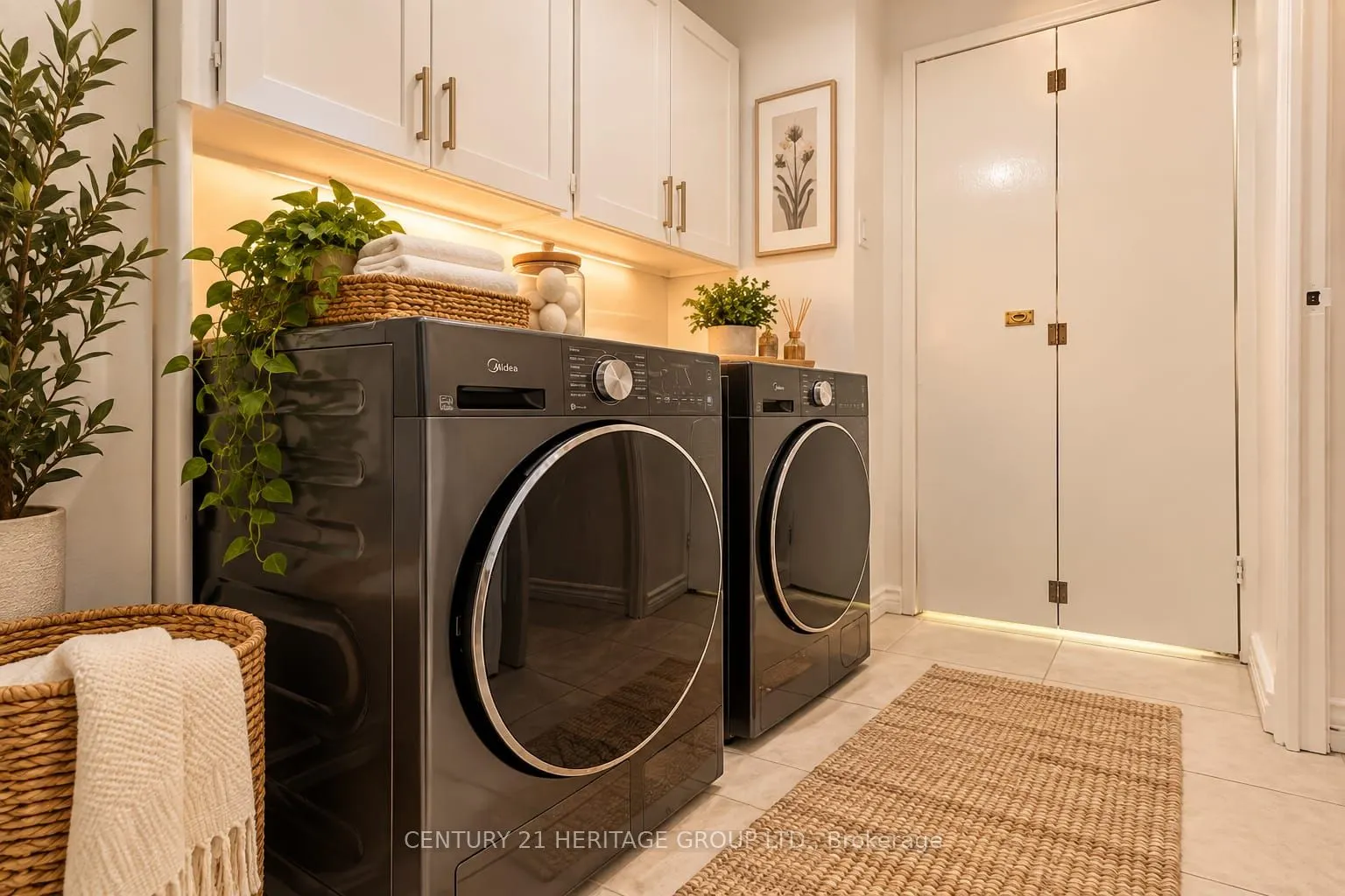 1 Royal Orchard Boulevard #502