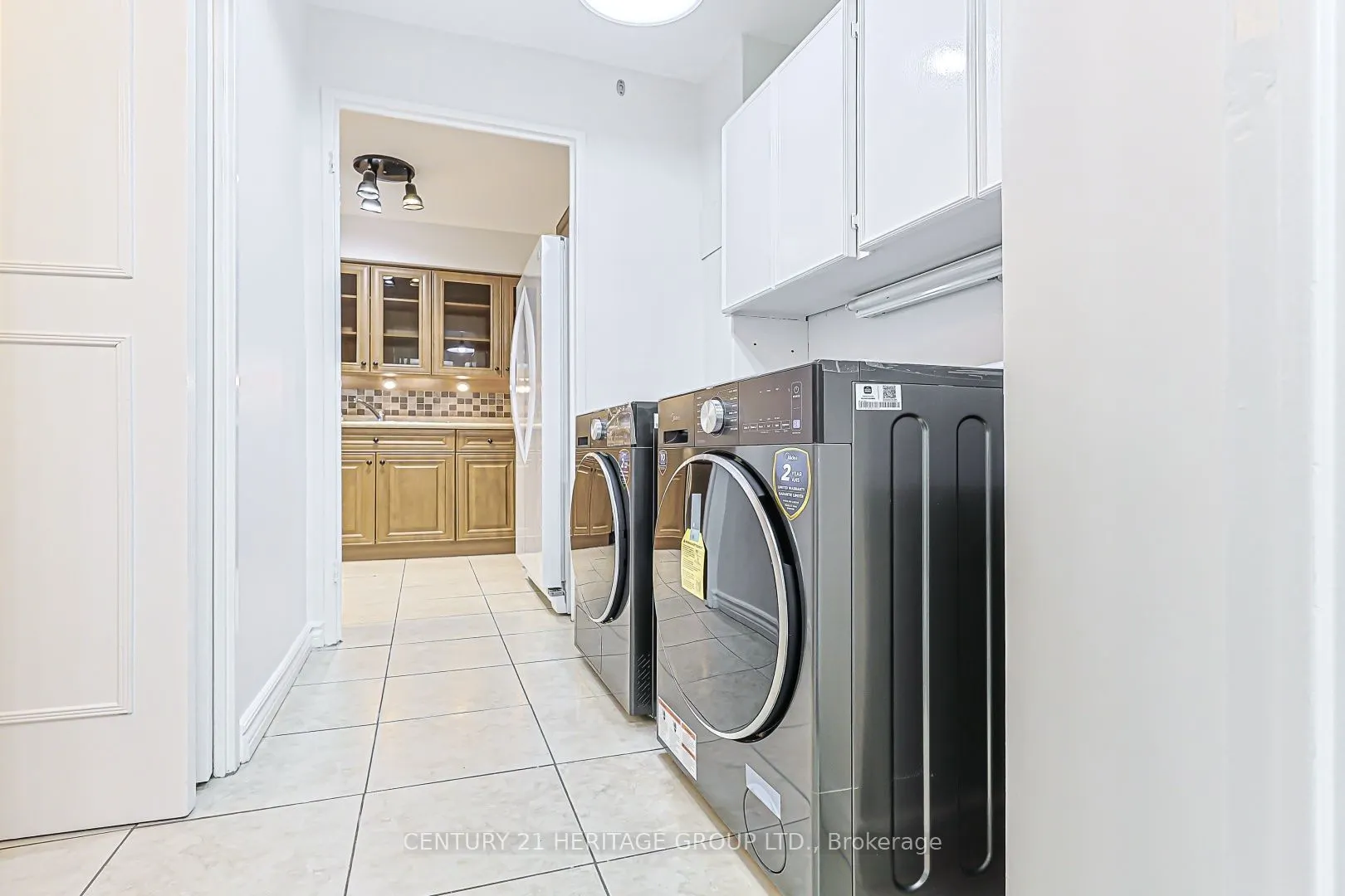 1 Royal Orchard Boulevard #502