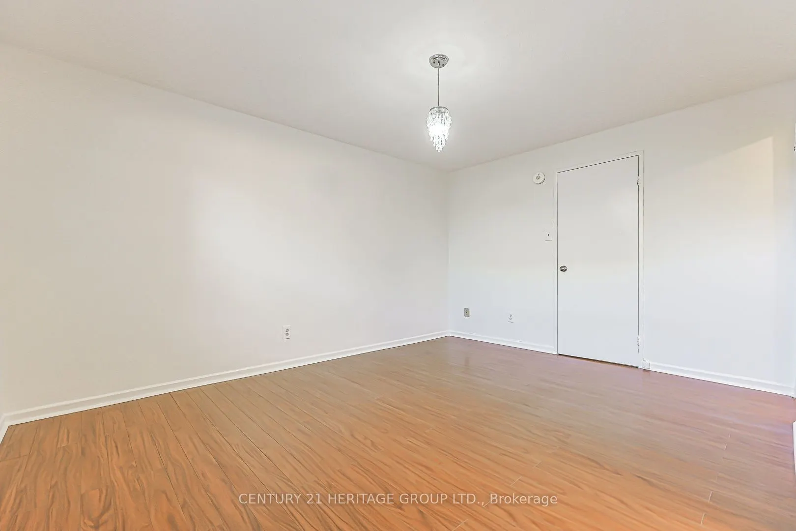 1 Royal Orchard Boulevard #502