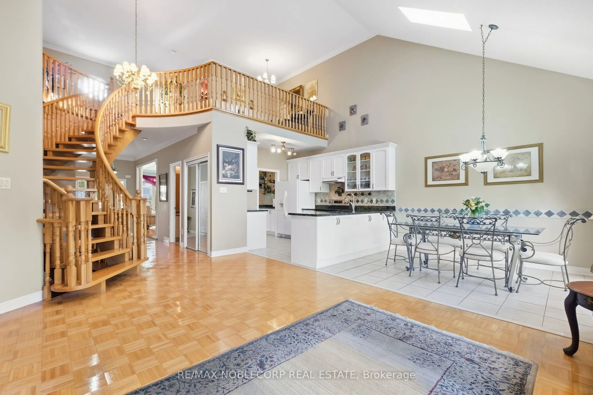 15 Woodland Trail Court