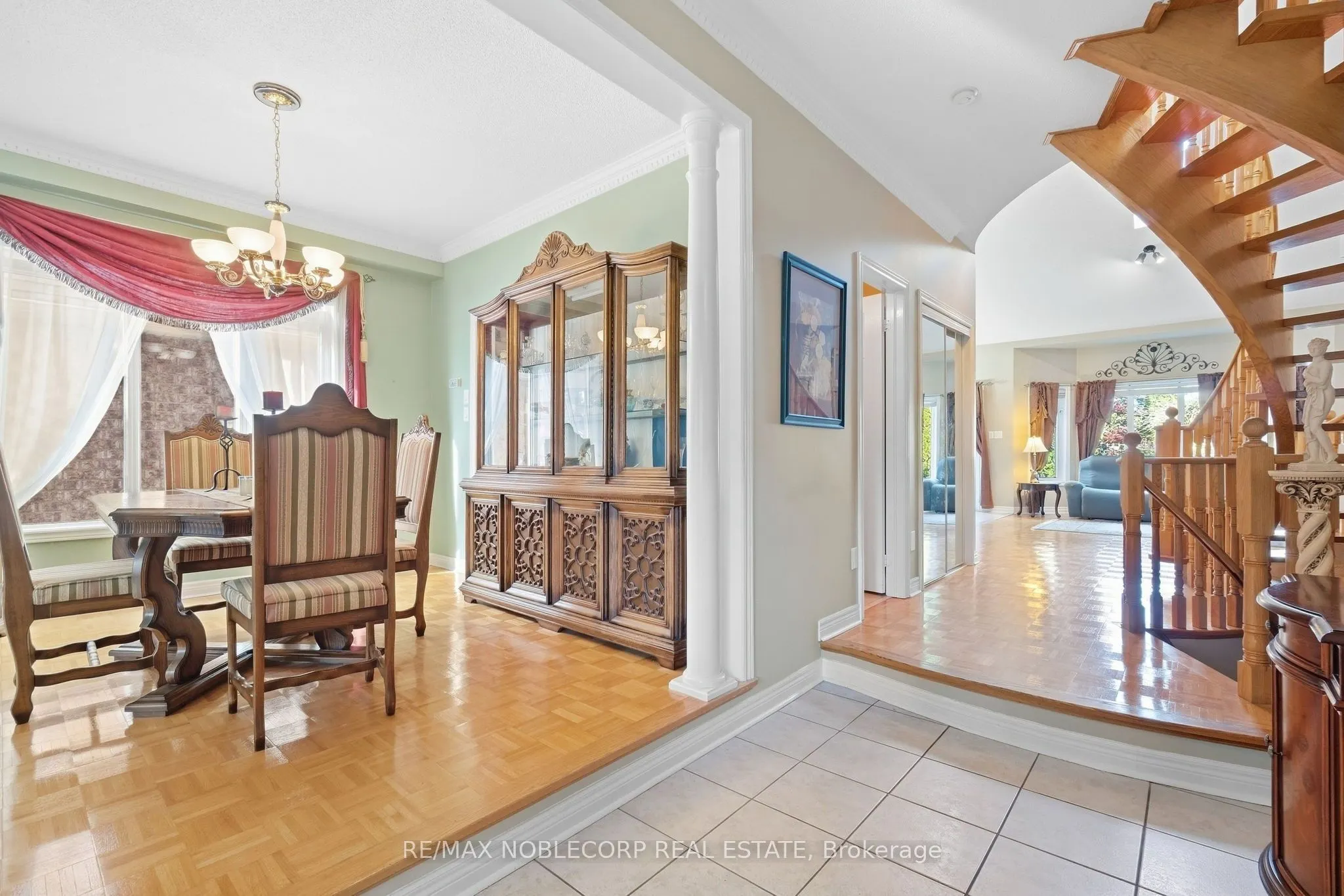 15 Woodland Trail Court