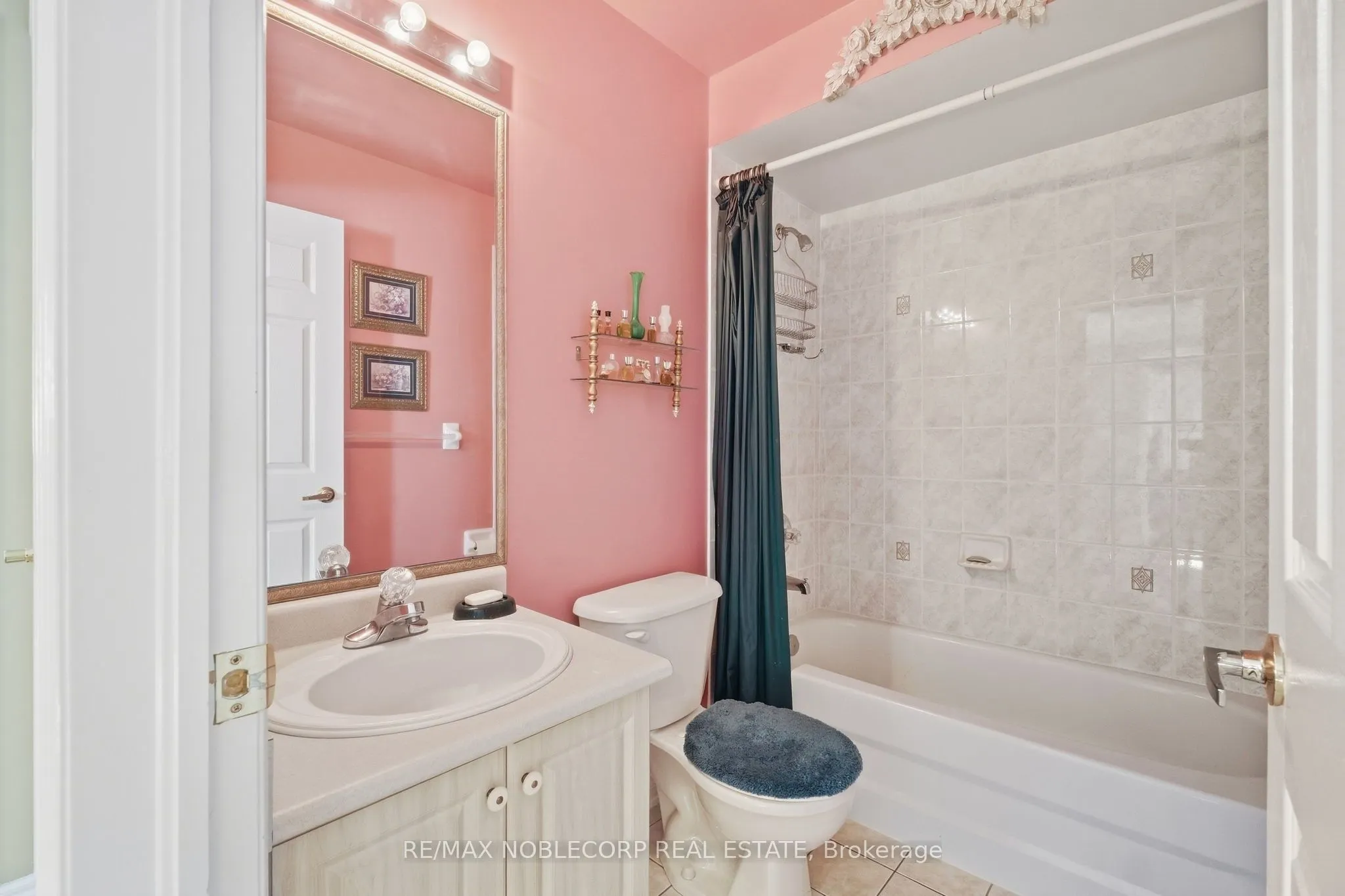 15 Woodland Trail Court