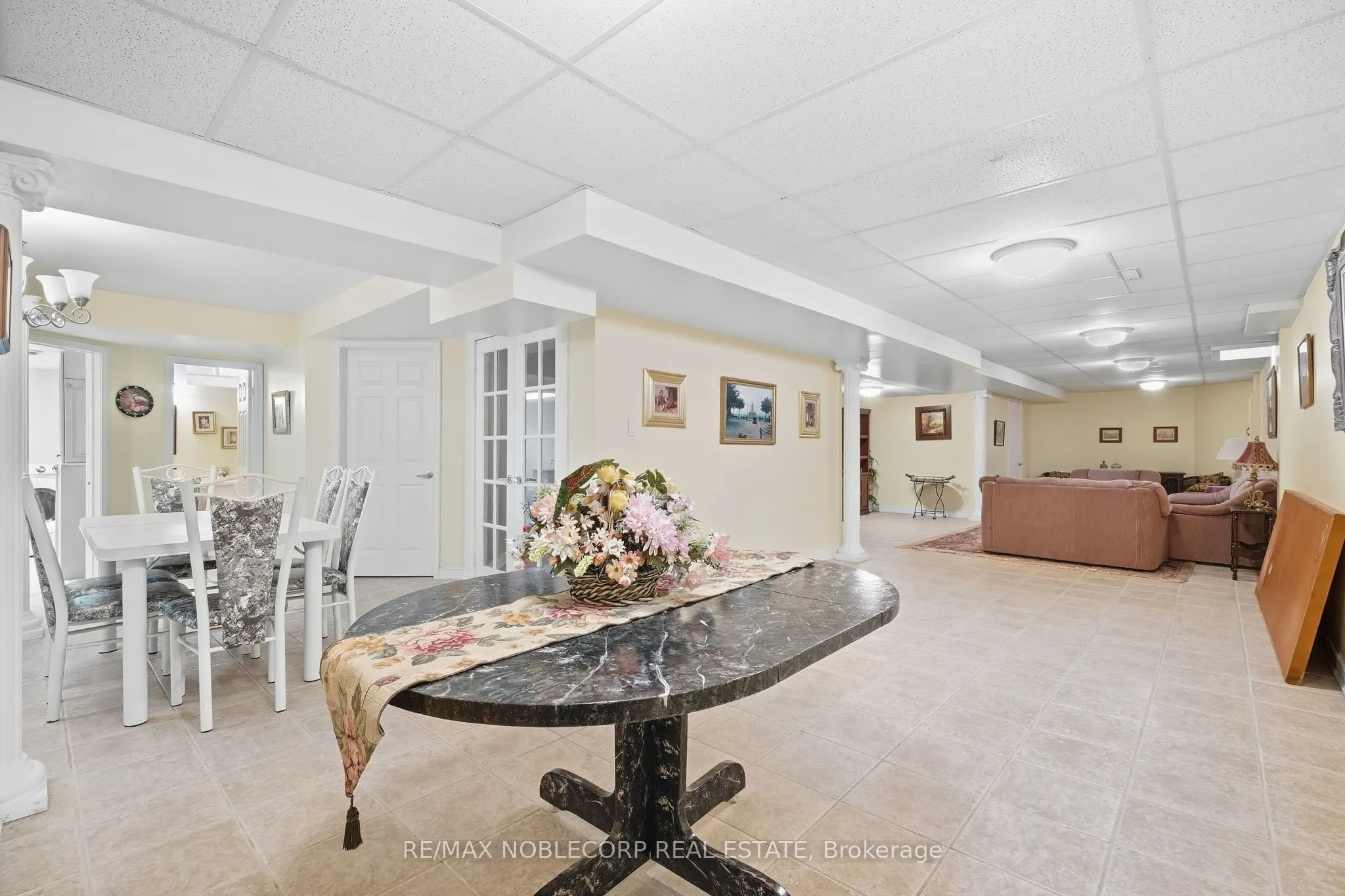 15 Woodland Trail Court