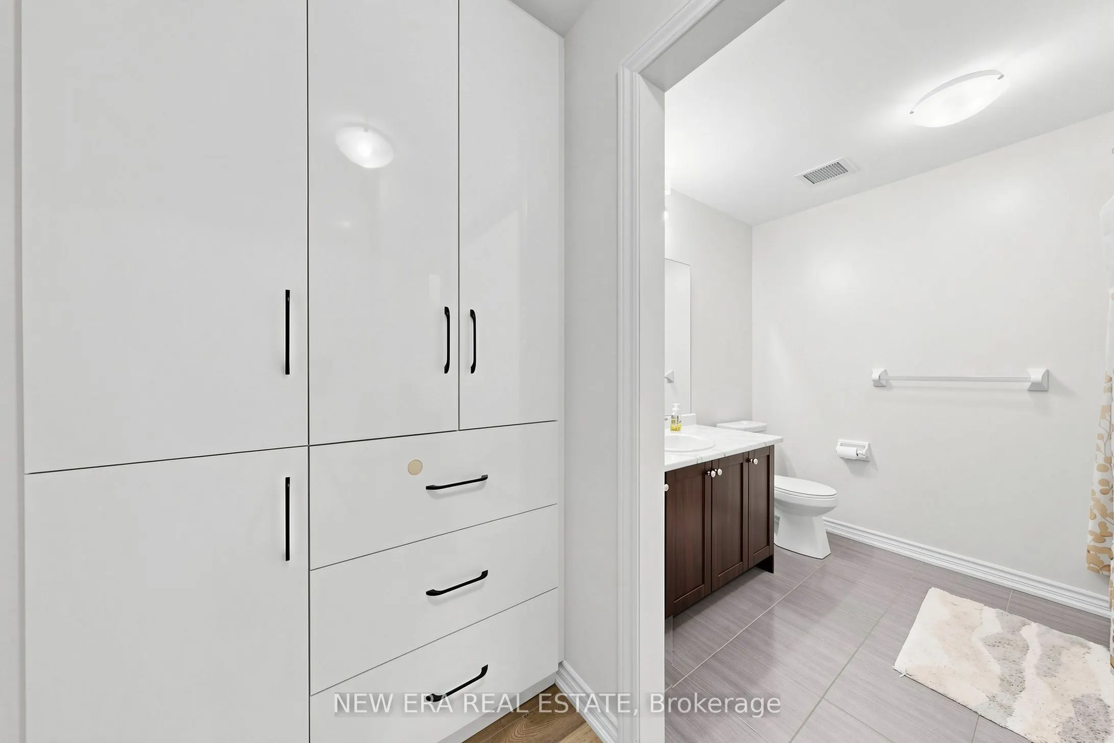 3865 Major Mackenzie Drive W #216