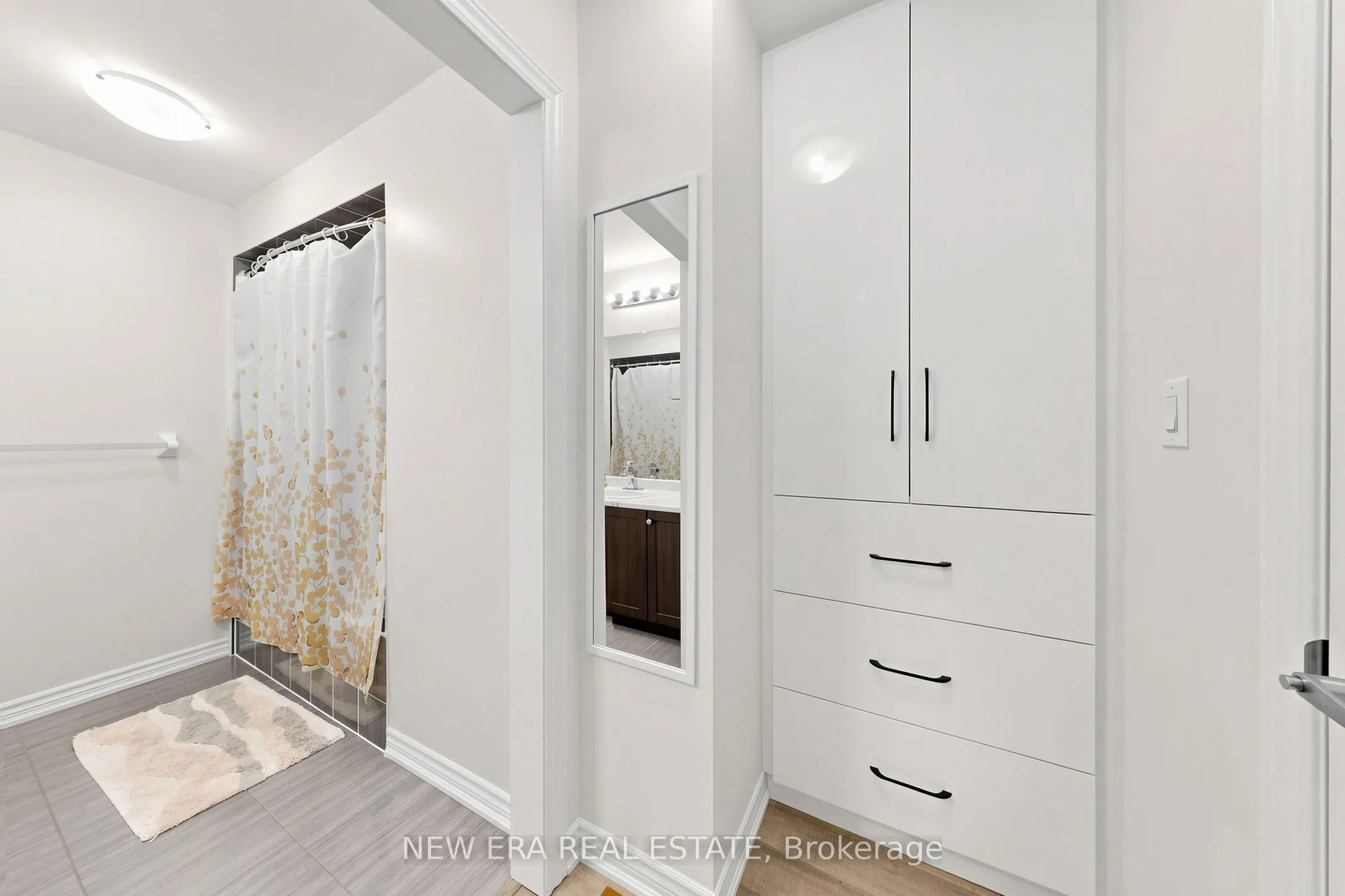 3865 Major Mackenzie Drive W #216