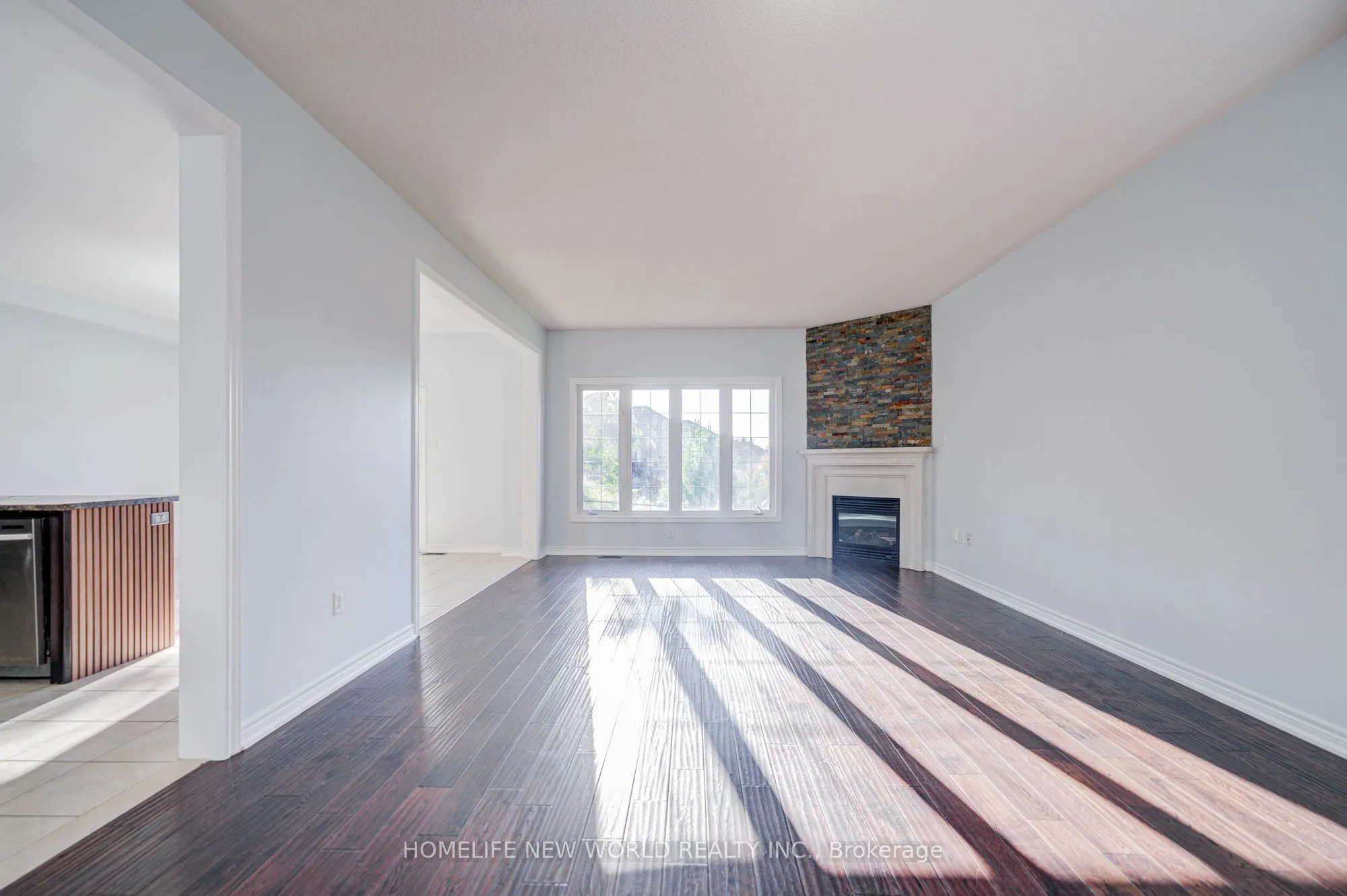 146 Art West Avenue