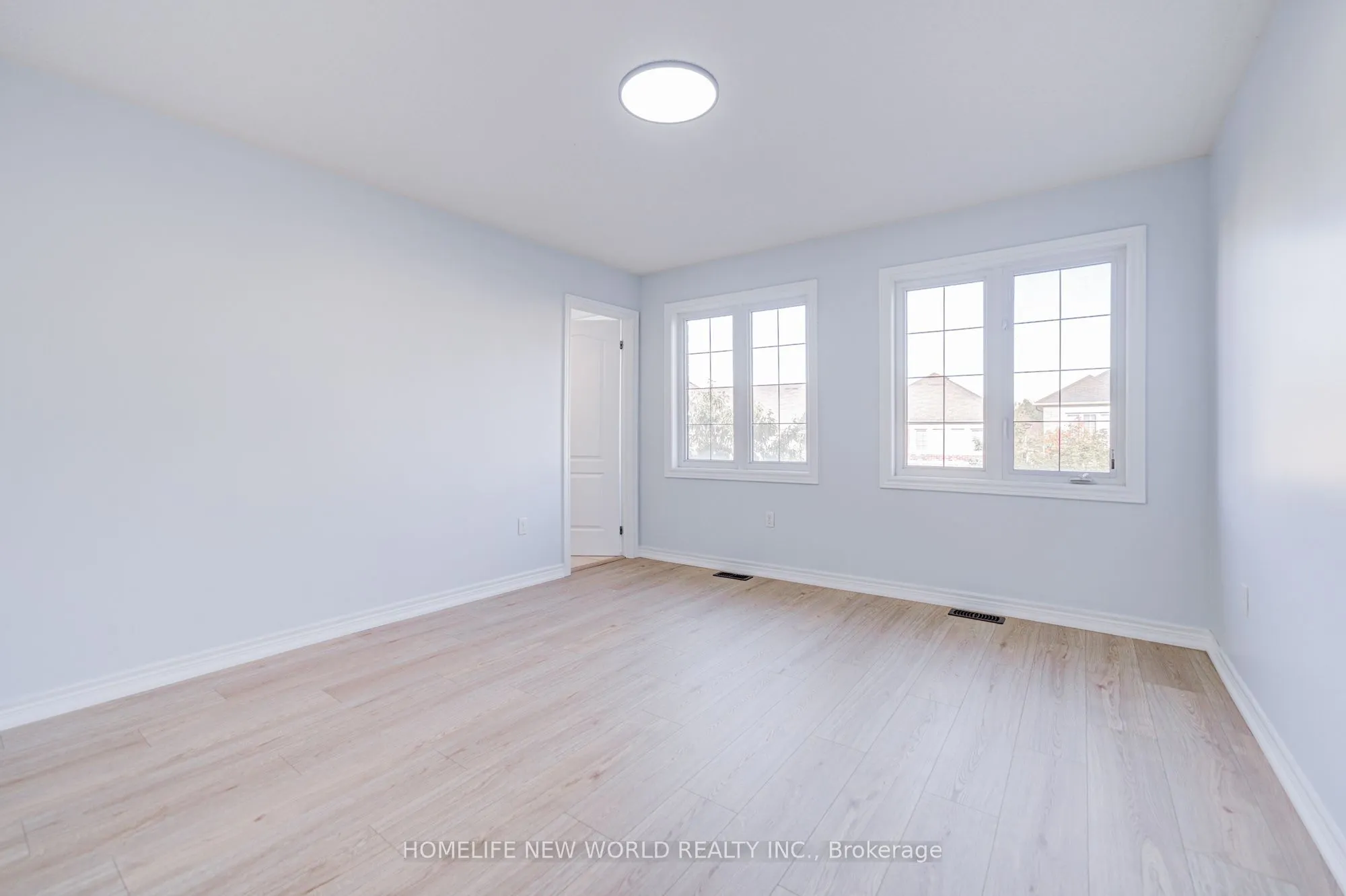 146 Art West Avenue