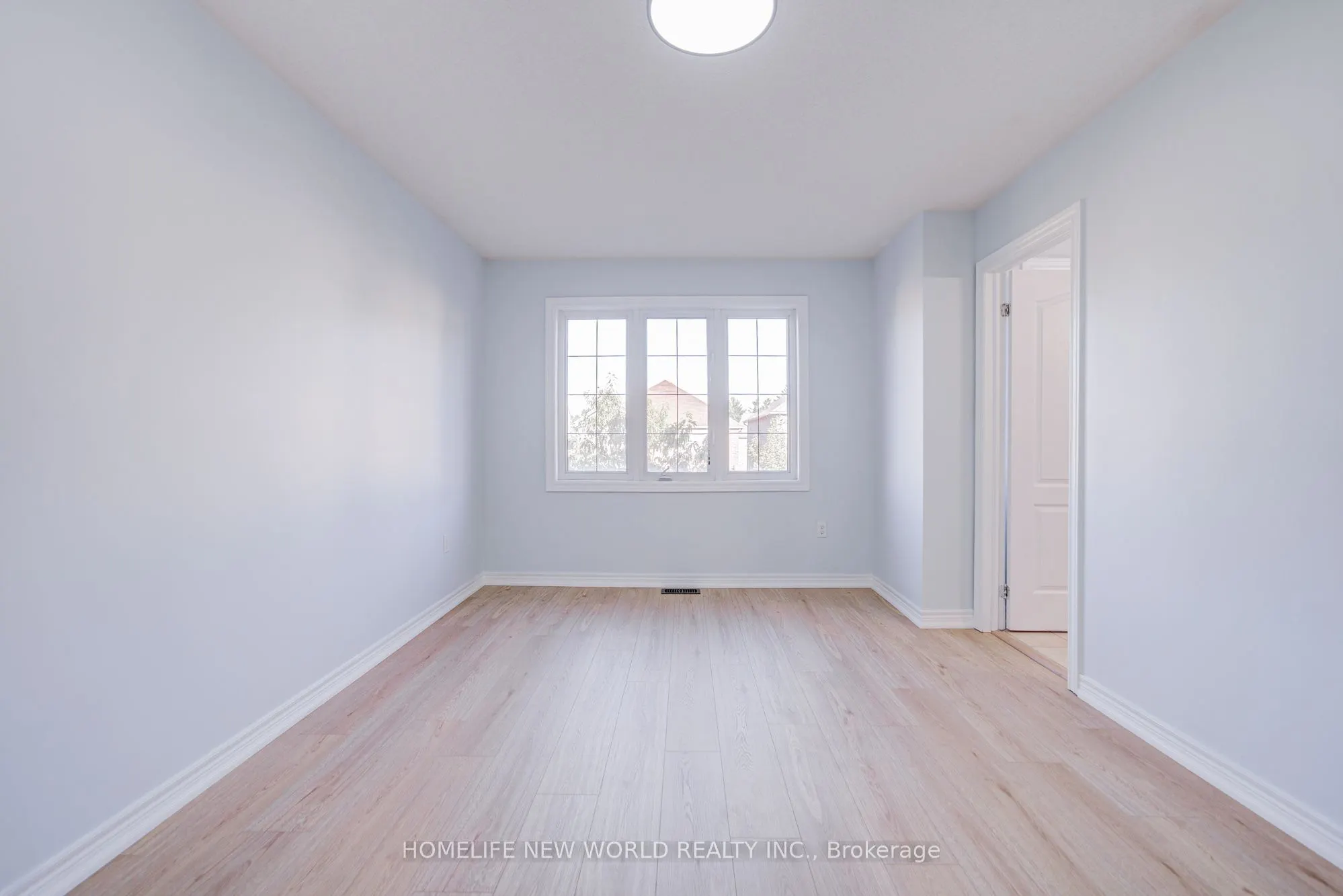 146 Art West Avenue