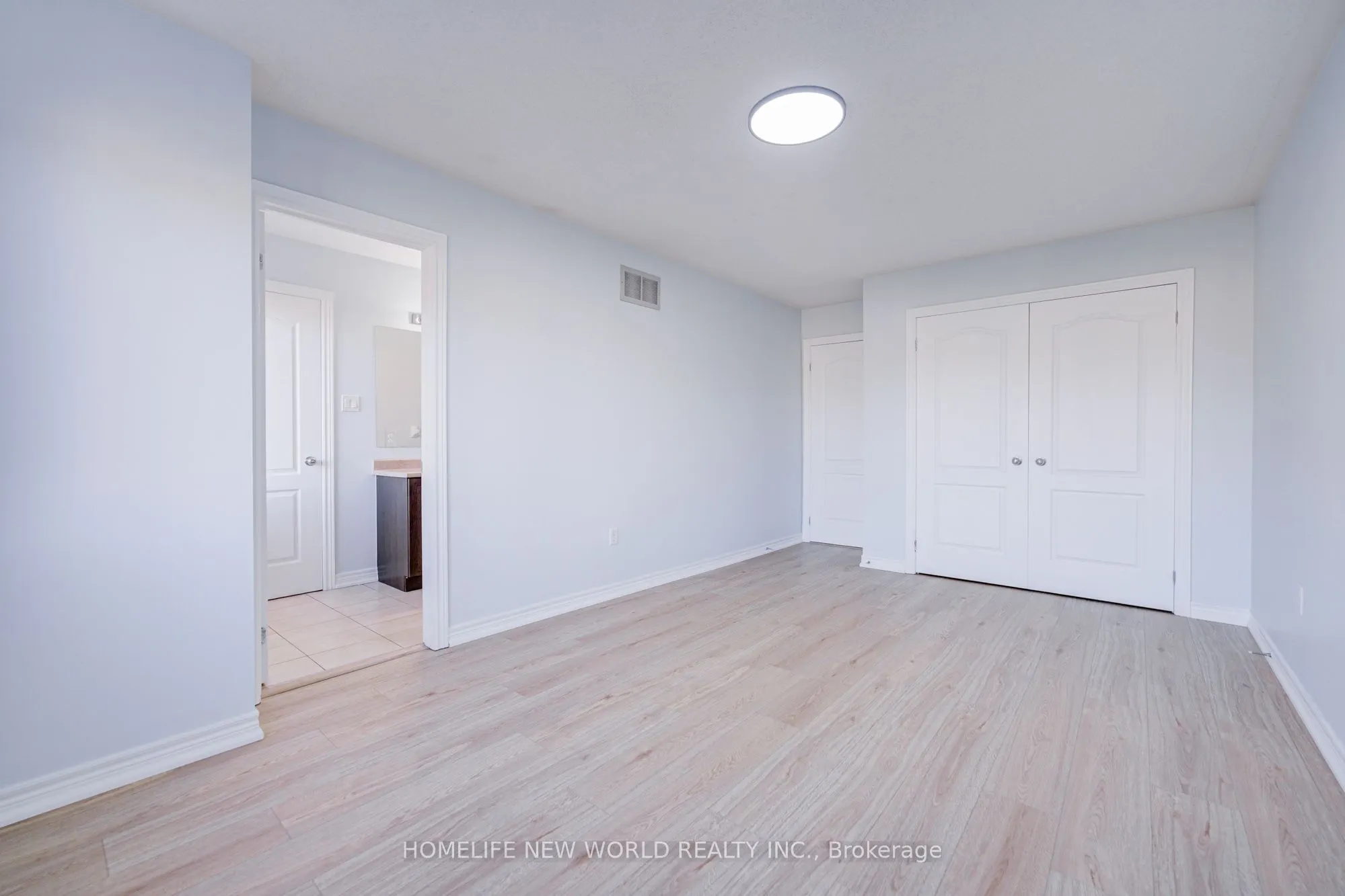 146 Art West Avenue