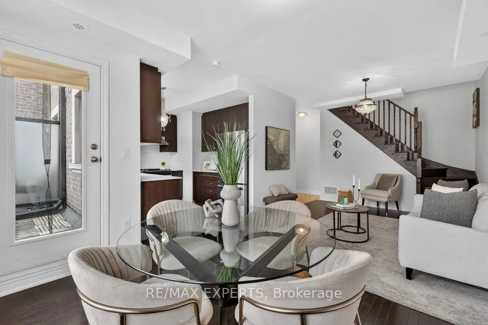 125 Kayla Crescent #19